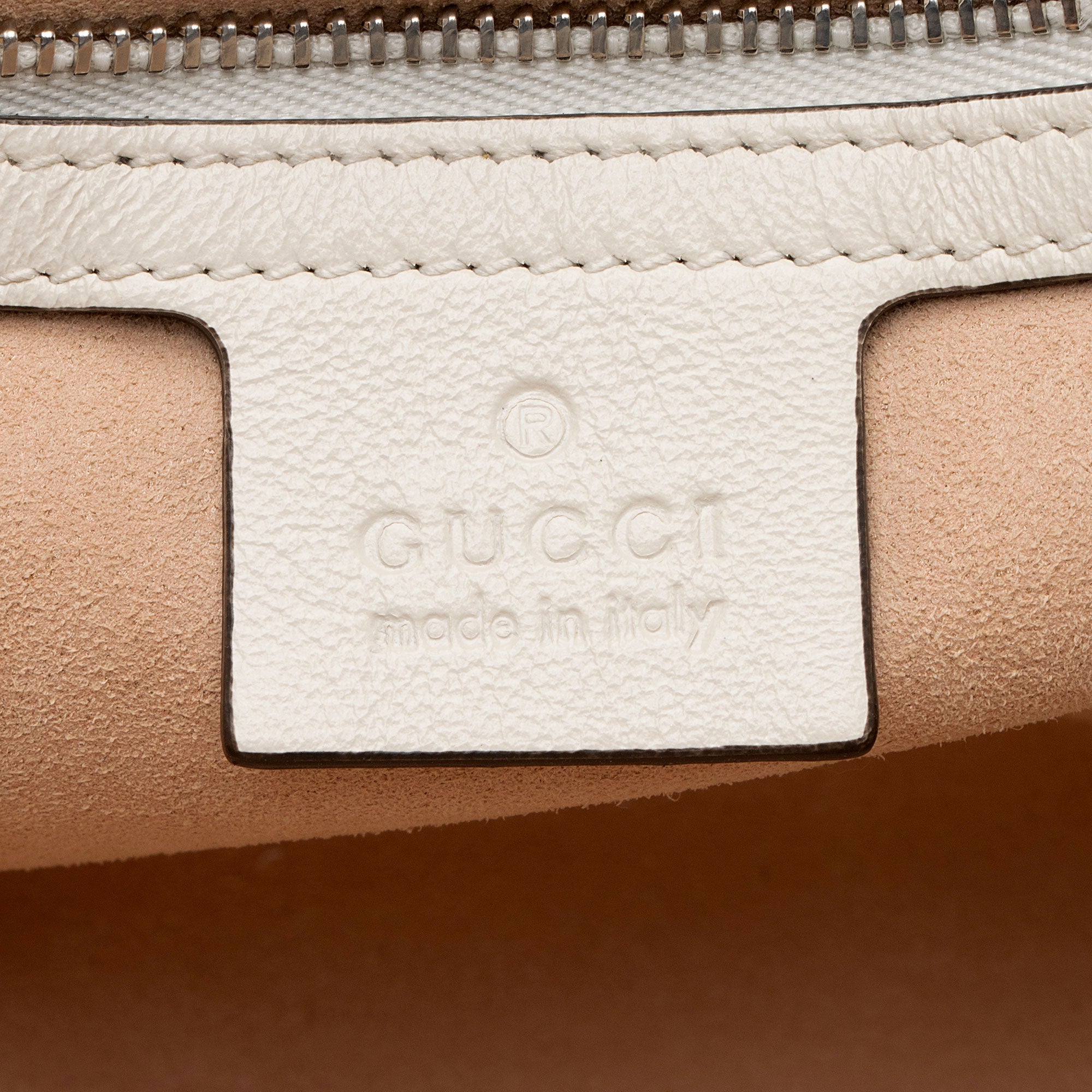 Gucci Matelasse Leather Torchon GG Marmont Small Flap Bag (SHF-V987rt)
