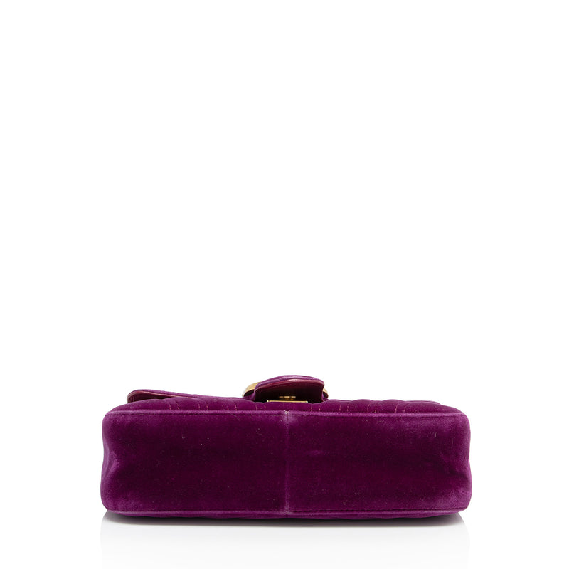 Gg marmont mini quilted velvet shoulder bag deals