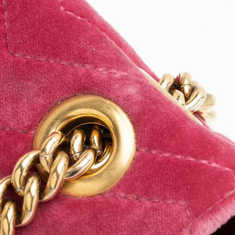 Gucci - GG Marmont Medium Velvet Shoulder Bag Red