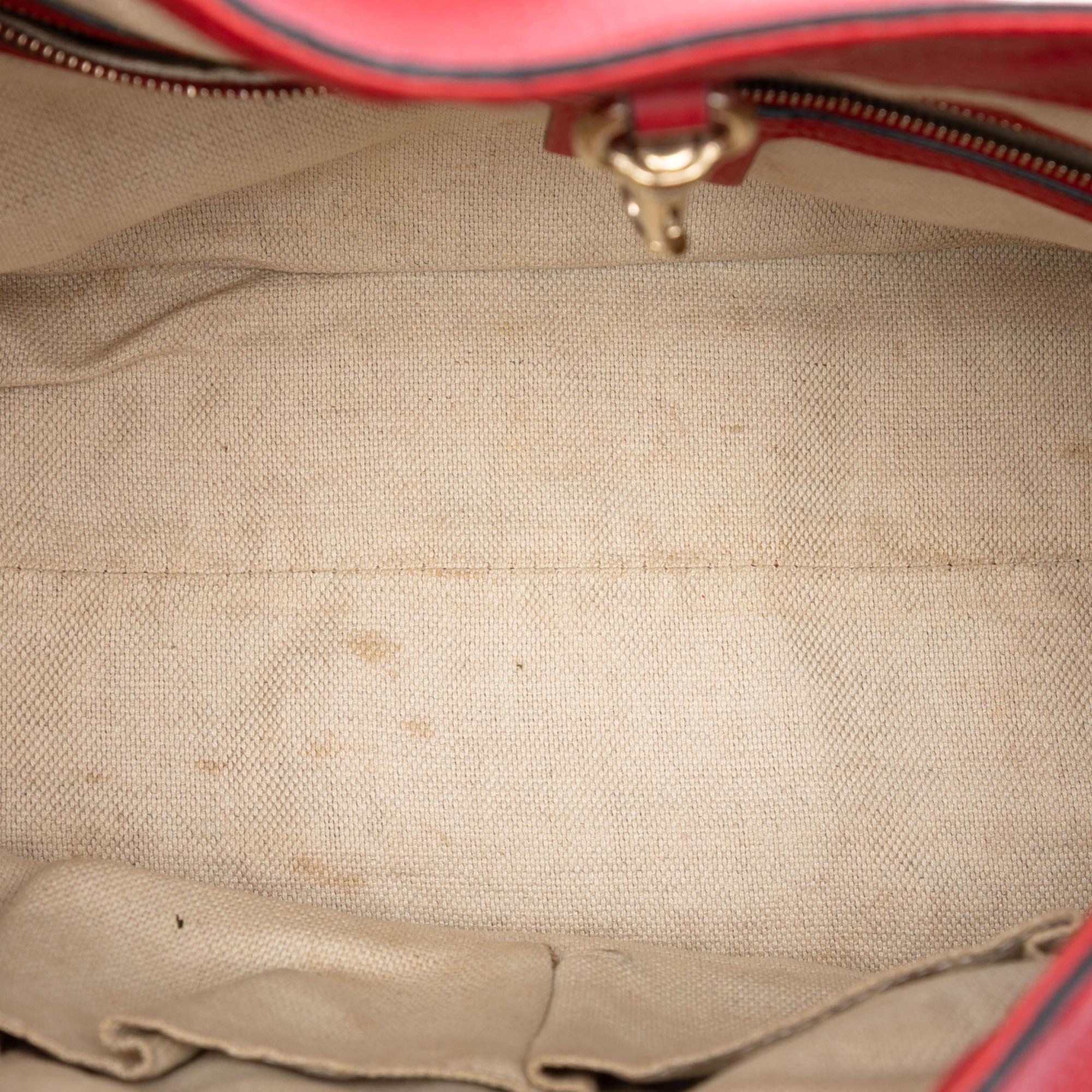 Gucci Medium Calfskin Soho Chain Tote