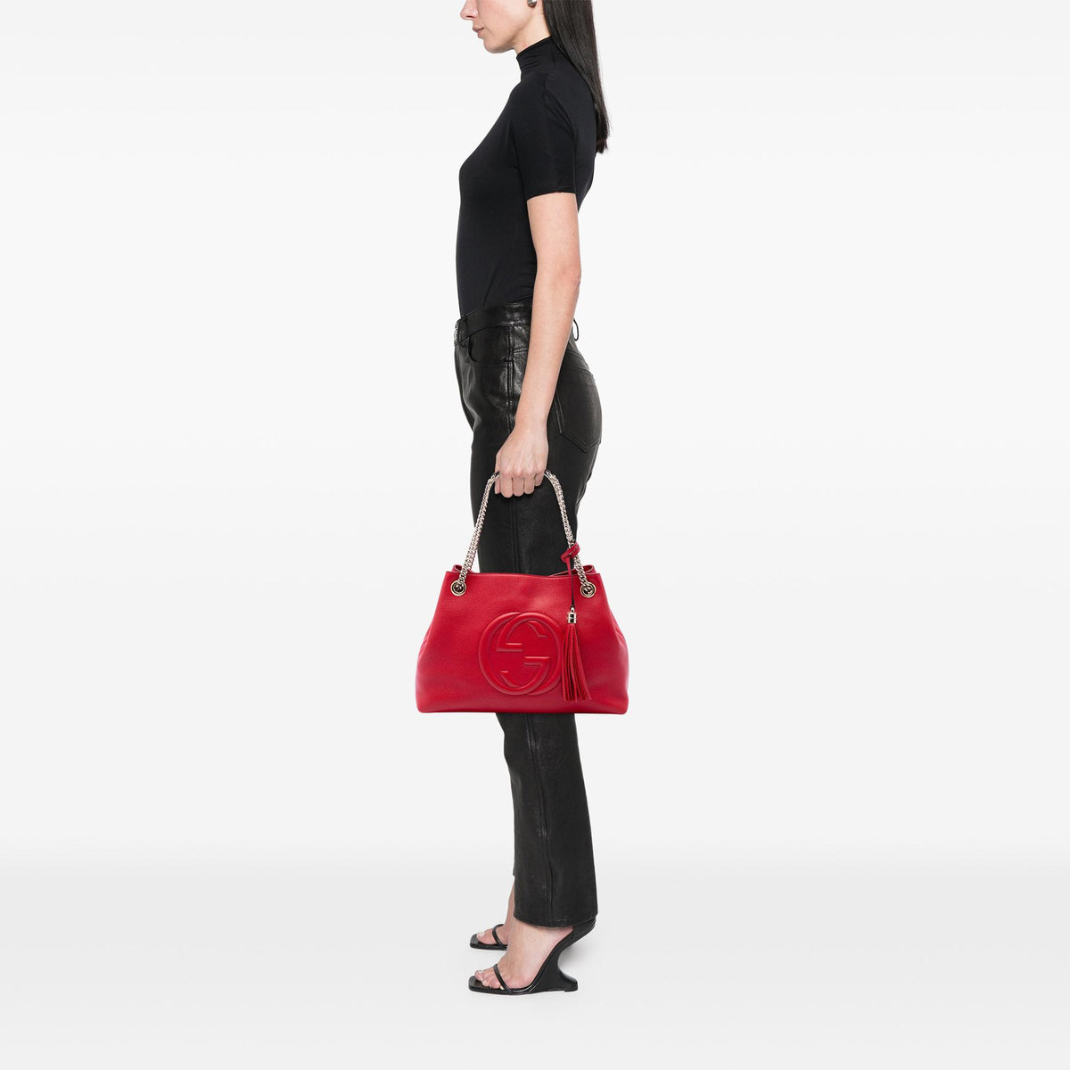 Gucci Medium Calfskin Soho Chain Tote