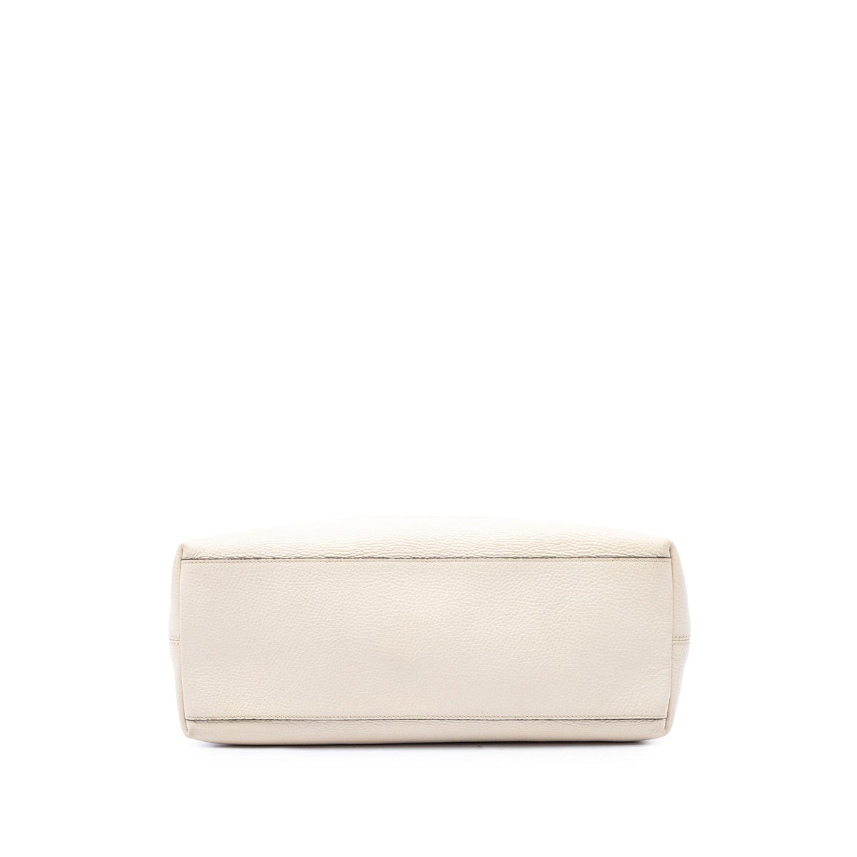 Gucci Medium Calfskin Soho Chain Tote