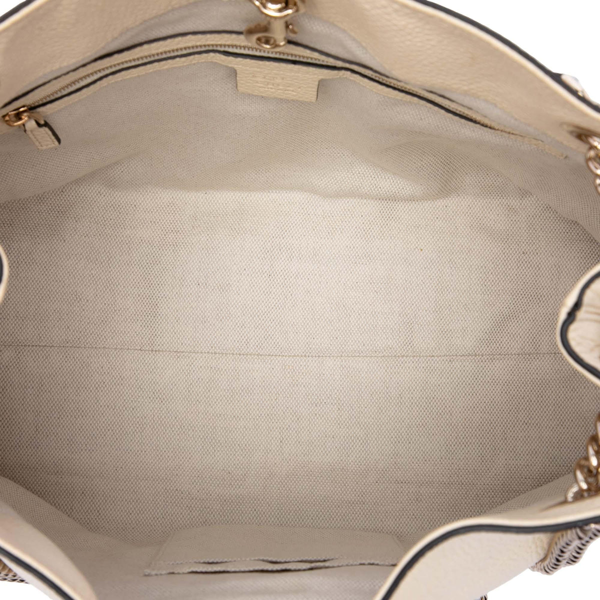Gucci Medium Calfskin Soho Chain Tote