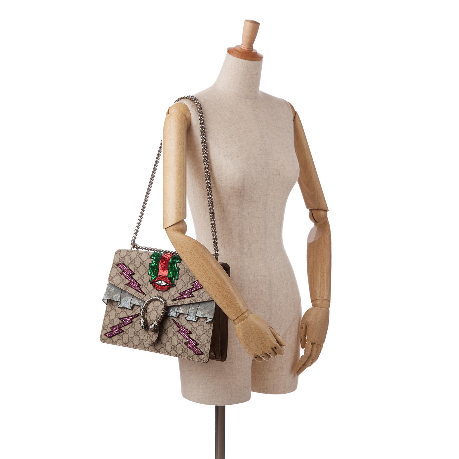 Gucci Medium Embellished GG Supreme Dionysus Shoulder Bag SHG lkC3tu LuxeDH