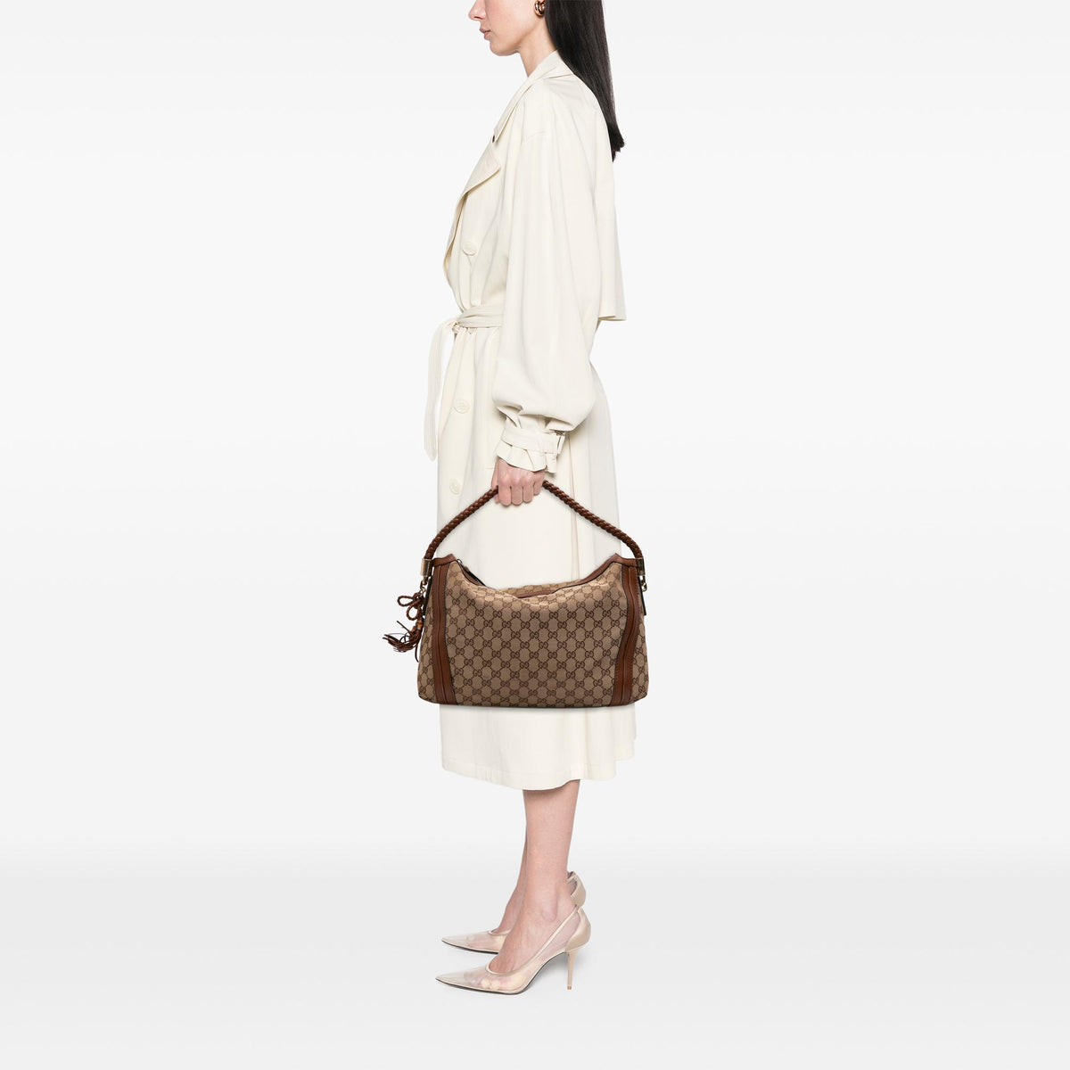 The bell size medium brand Gucci Gucci Medium GG Canvas Bella Shoulder Bag main image 3