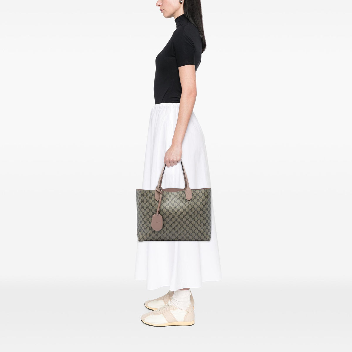 Gucci Medium GG Supreme Reversible Tote