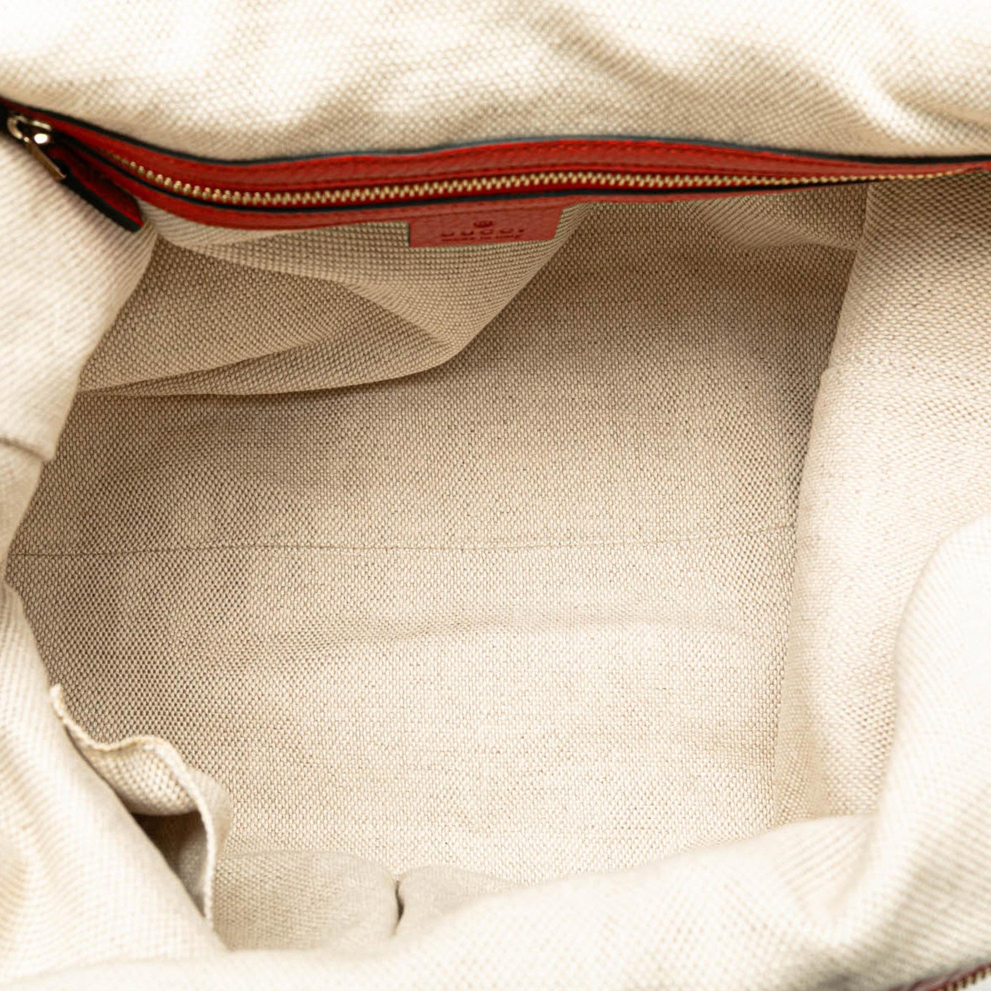 Gucci Medium Leather Soho Shoulder Bag