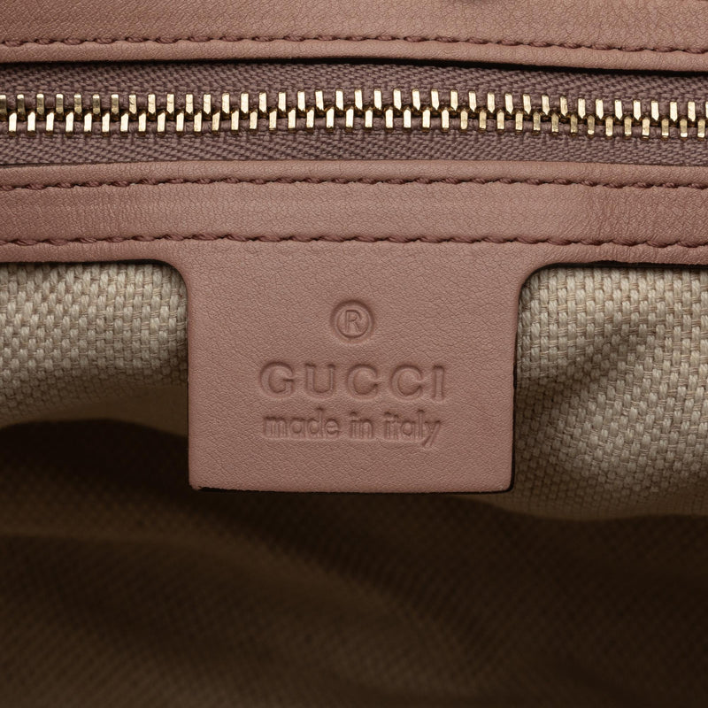 Gucci Medium Patent Soho Chain Tote (SHG-jrt6iJ)