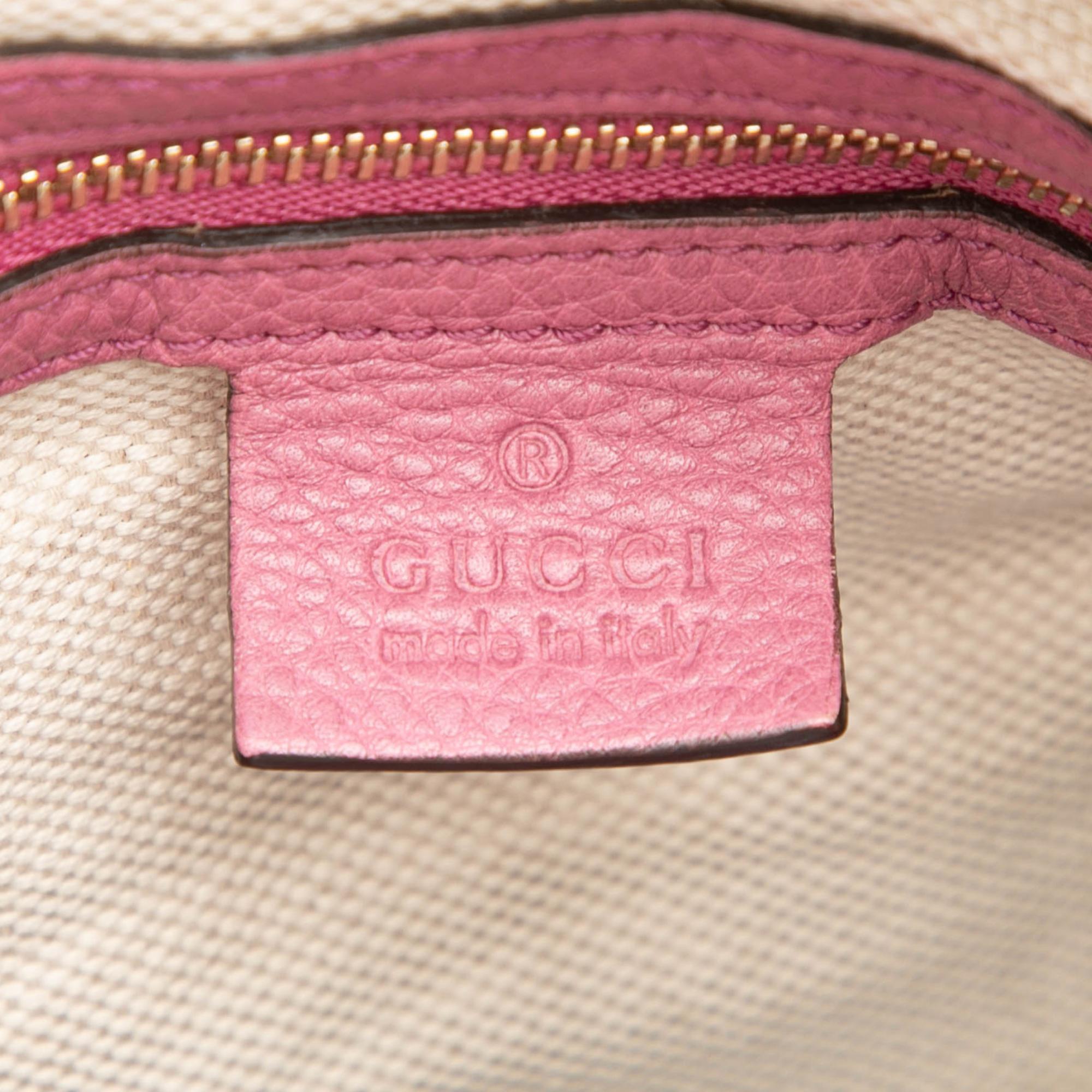 Gucci Medium Pebbled Calfskin Soho Boston Bag