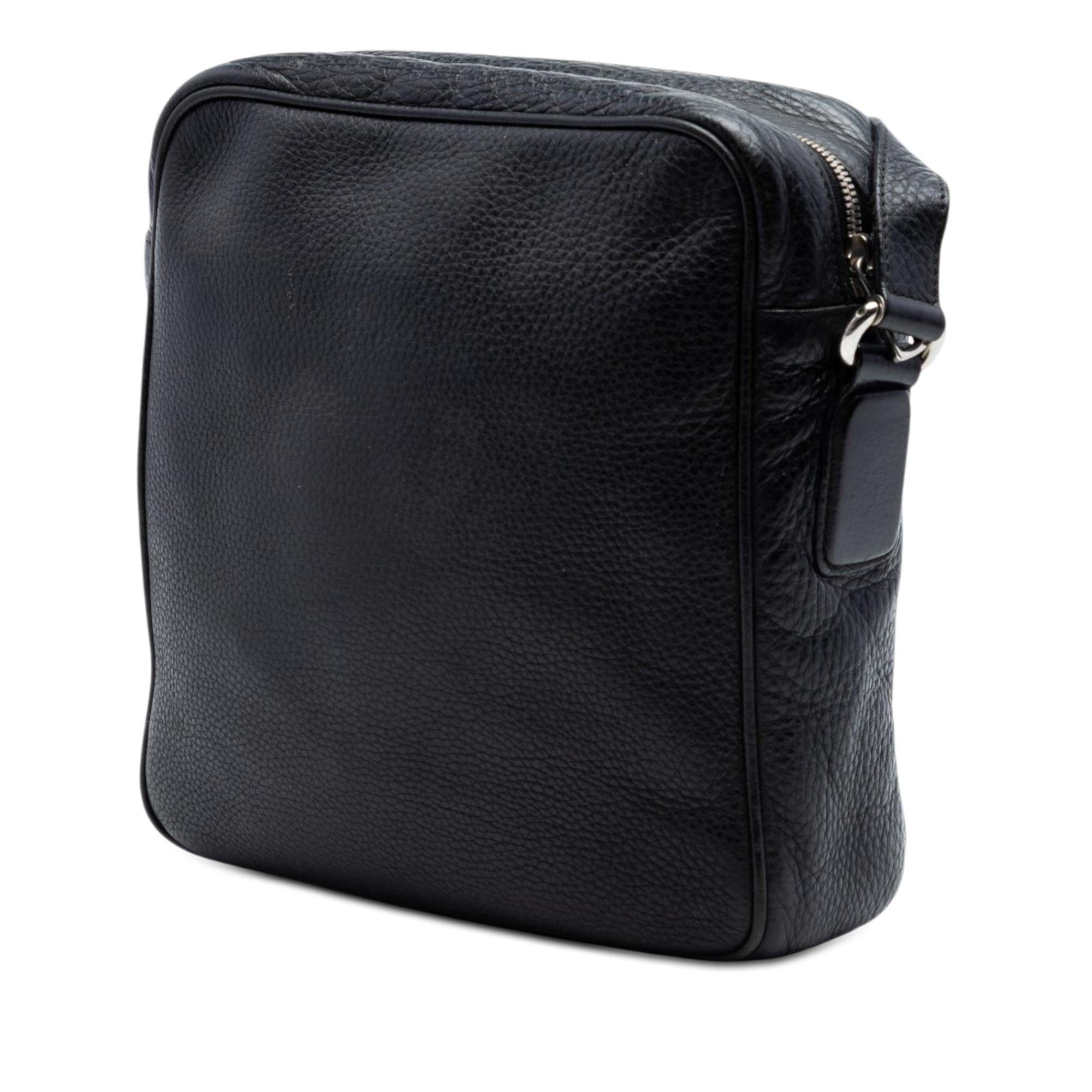 Gucci Medium Pebbled Calfskin Soho Messenger Bag