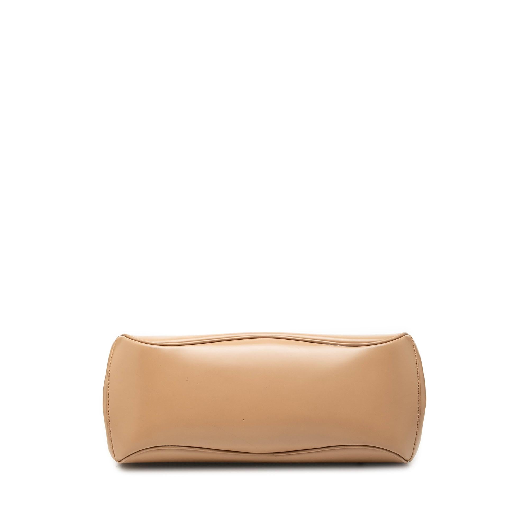Gucci Medium Smooth Calfskin Bamboo Lady Lock Handbag