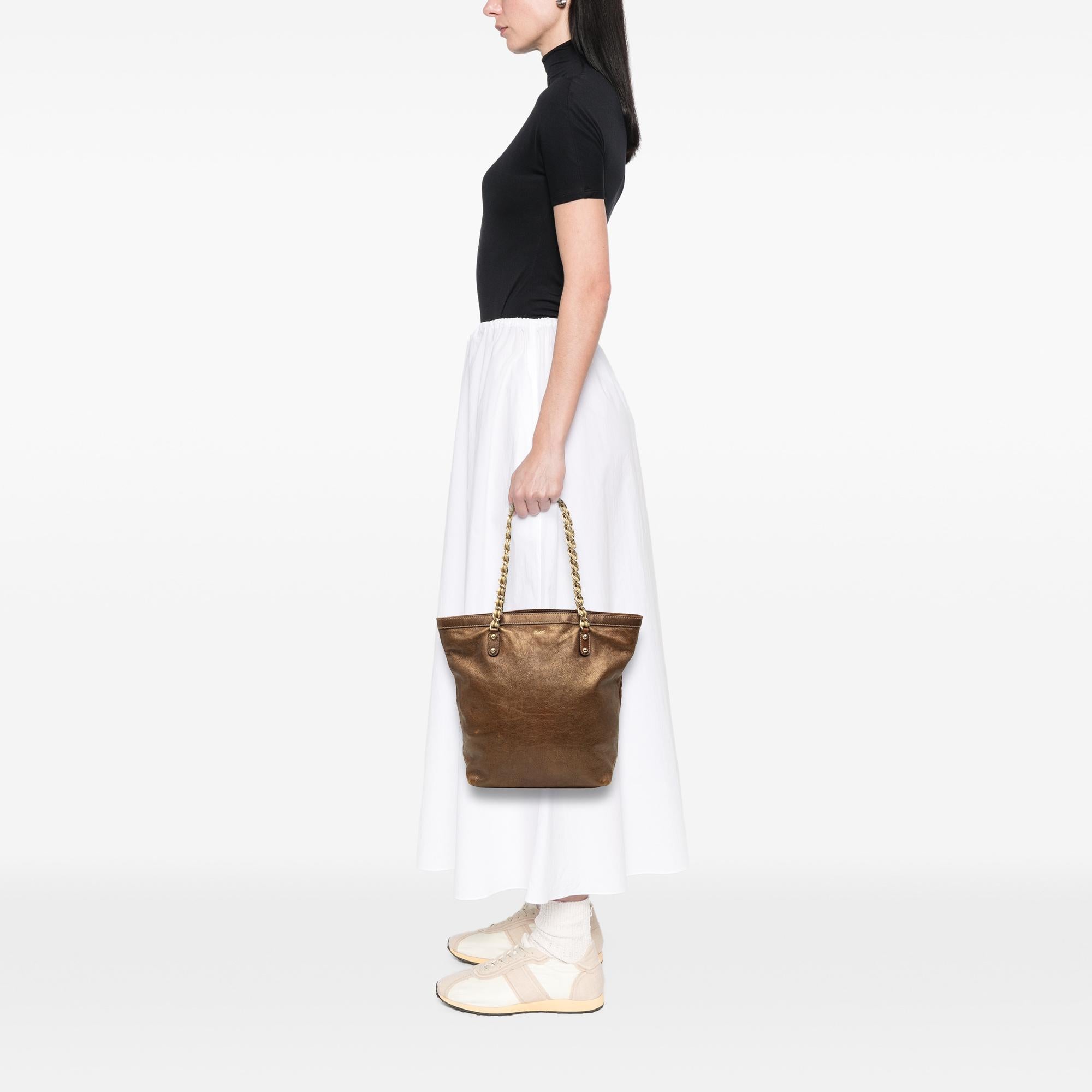 Gucci Metallic Calfskin Capri Chain Tote