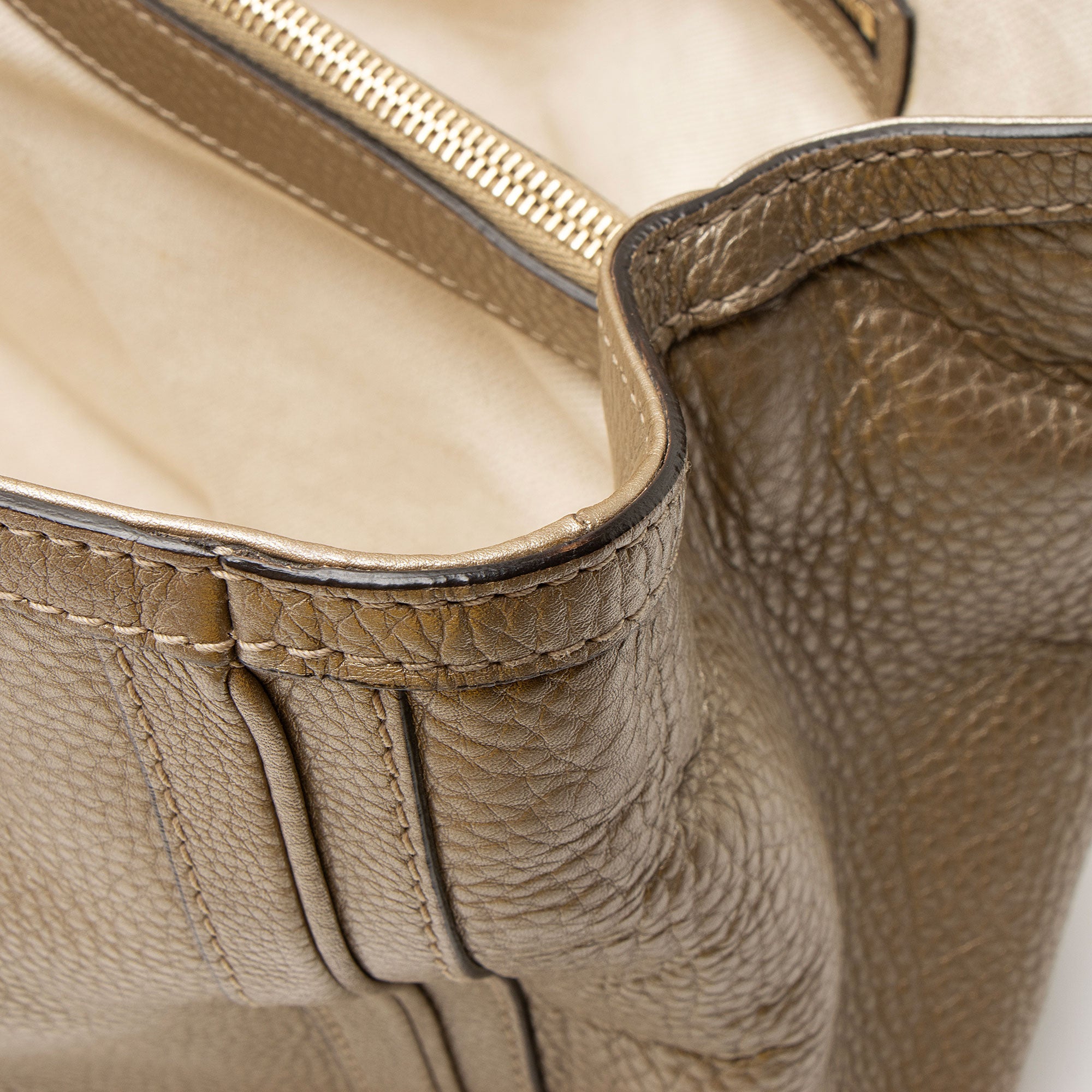 Gucci Metallic Leather Bella Medium Tote