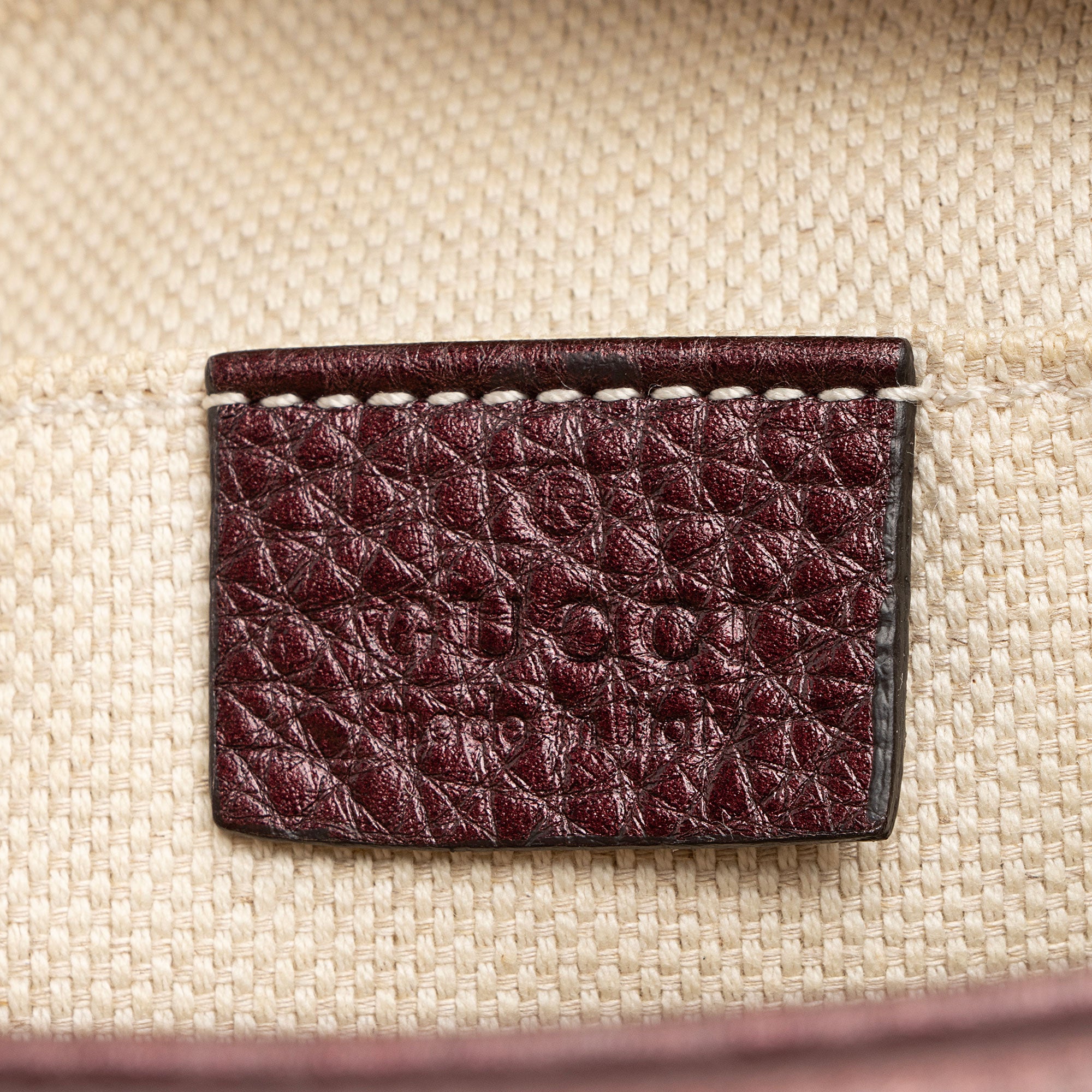 Gucci Metallic Leather Soho Disco Bag (SHF-ABYRP2)