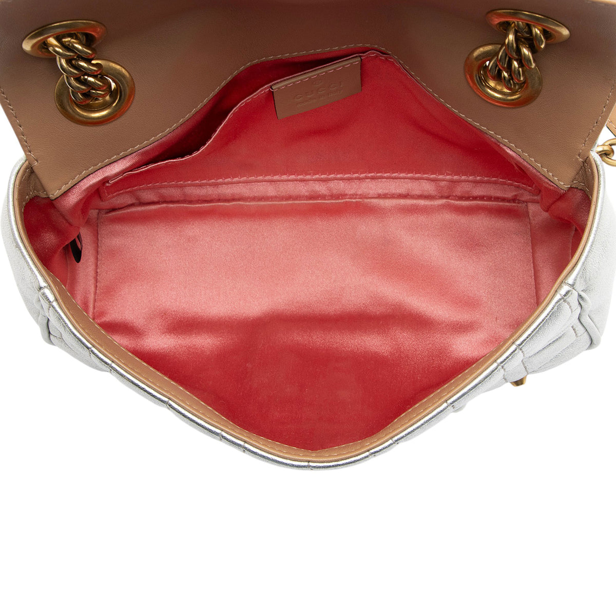 Gucci Metallic Matelasse Leather Pearl GG Marmont Small Flap Bag