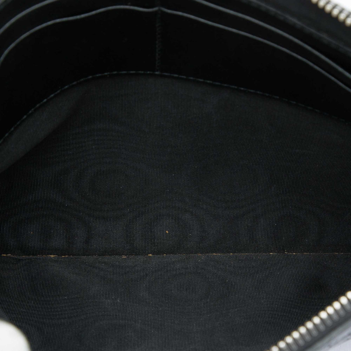 Gucci Microguccissima Clutch