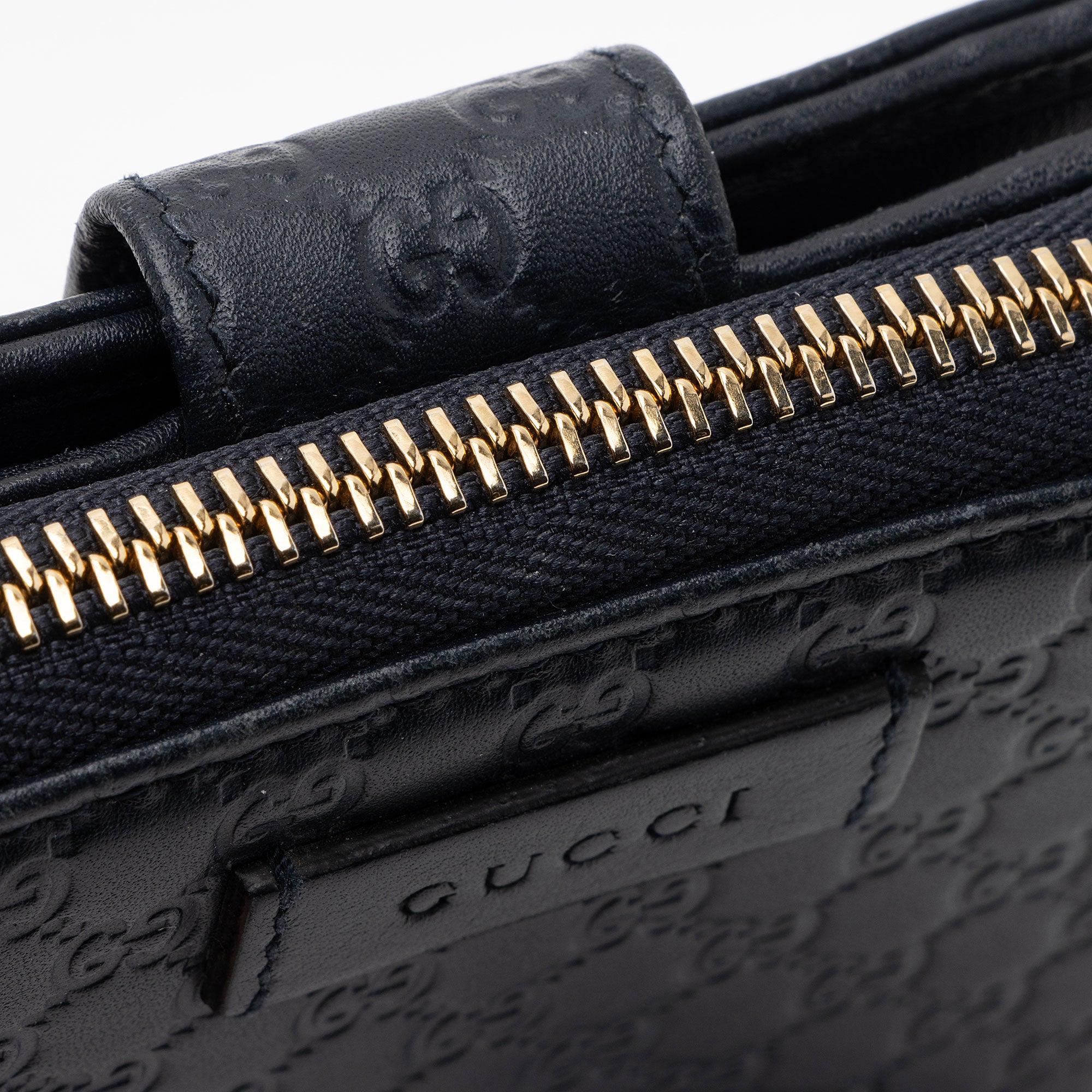 Gucci Microguccissima Leather Compact Zip Around Wallet (SHF-0RgGLi)