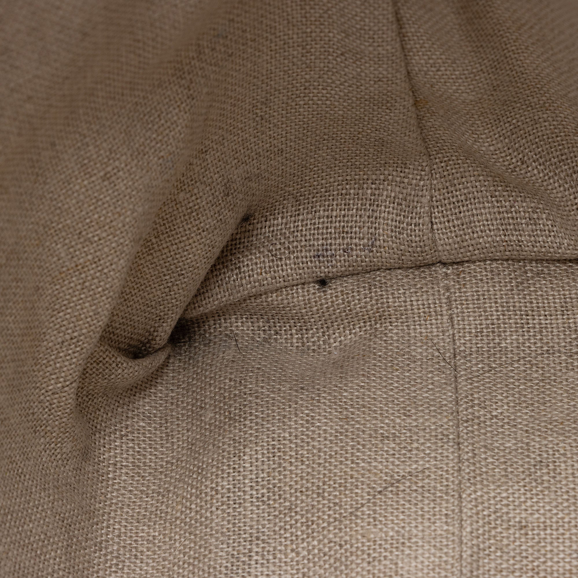 Gucci Microguccissima Leather Joy Small Zip Tote (SHF-KKh5Fm)