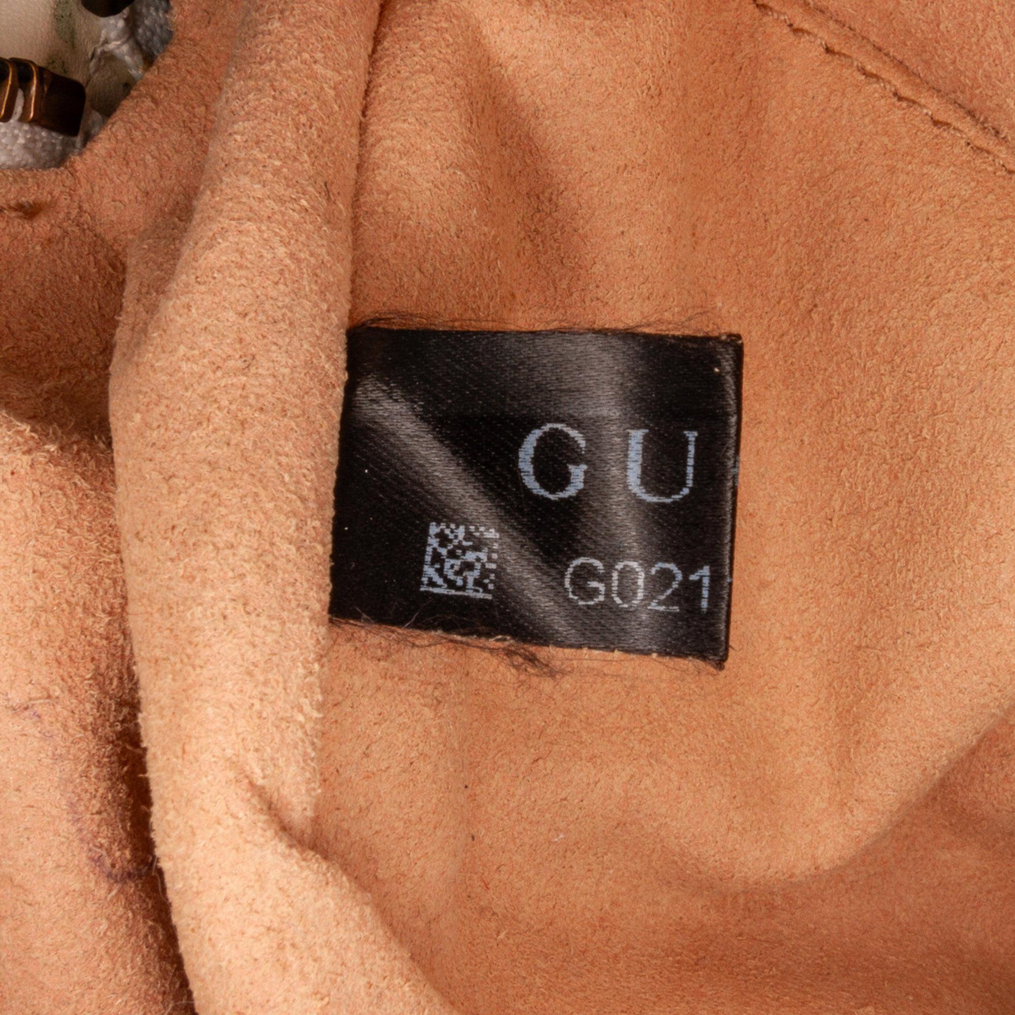 Gucci Mini GG Marmont Matelasse Crossbody (SHG-hPqMcj)