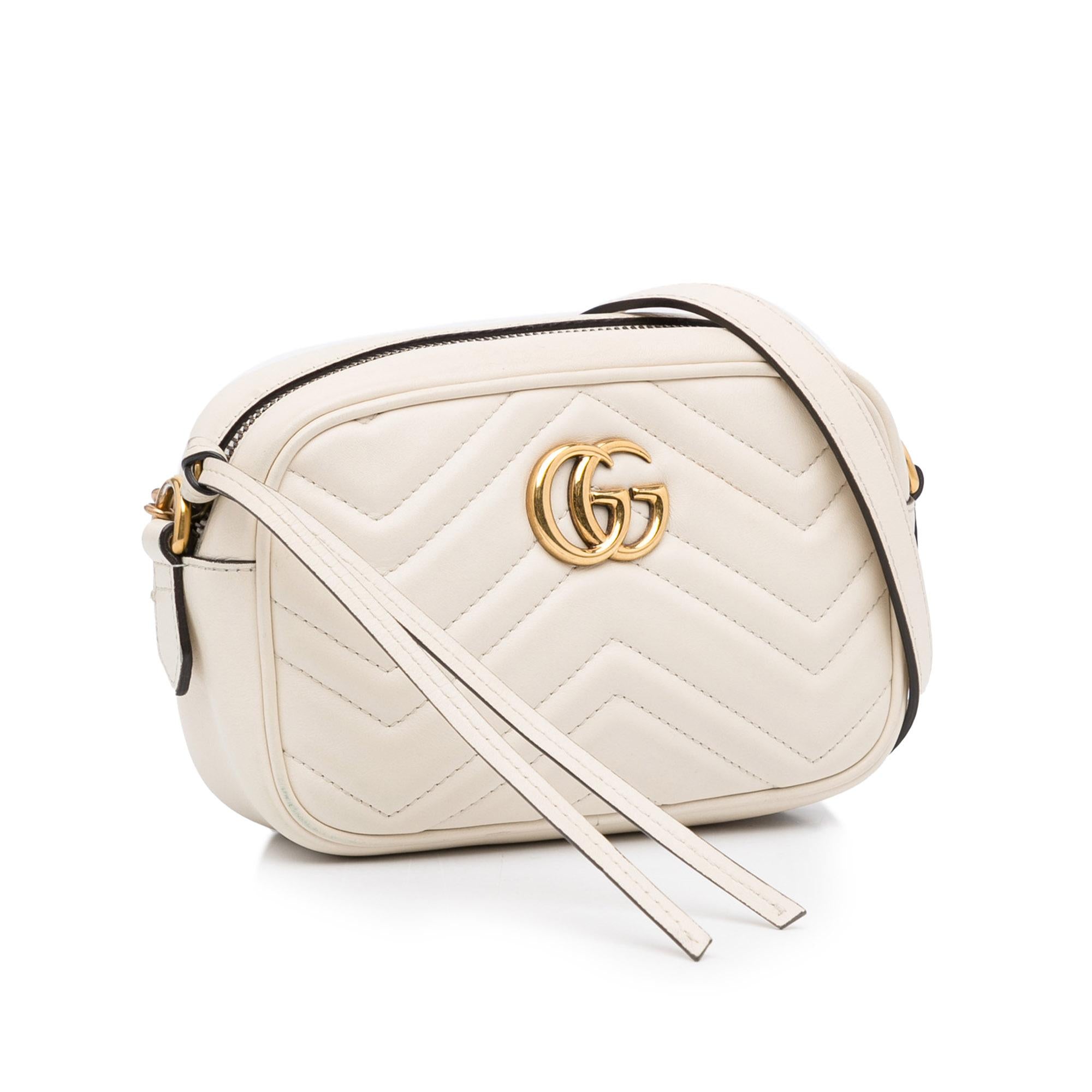 Gucci Mini GG Marmont Matelasse Crossbody (SHG-hPqMcj)