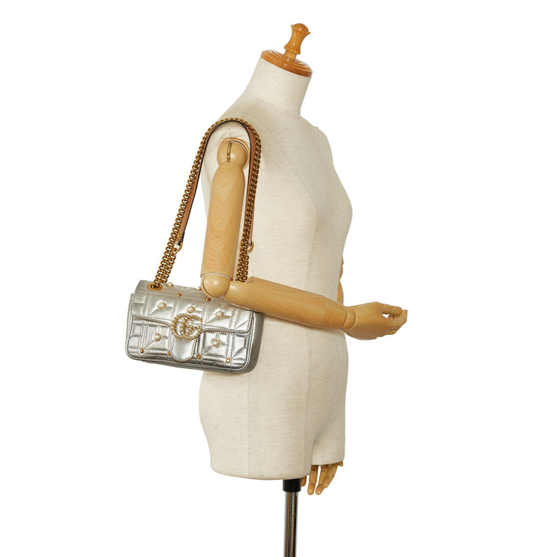 Gucci Mini GG Marmont Matelasse Pearl Crossbody Bag SHG NtkRNe LuxeDH
