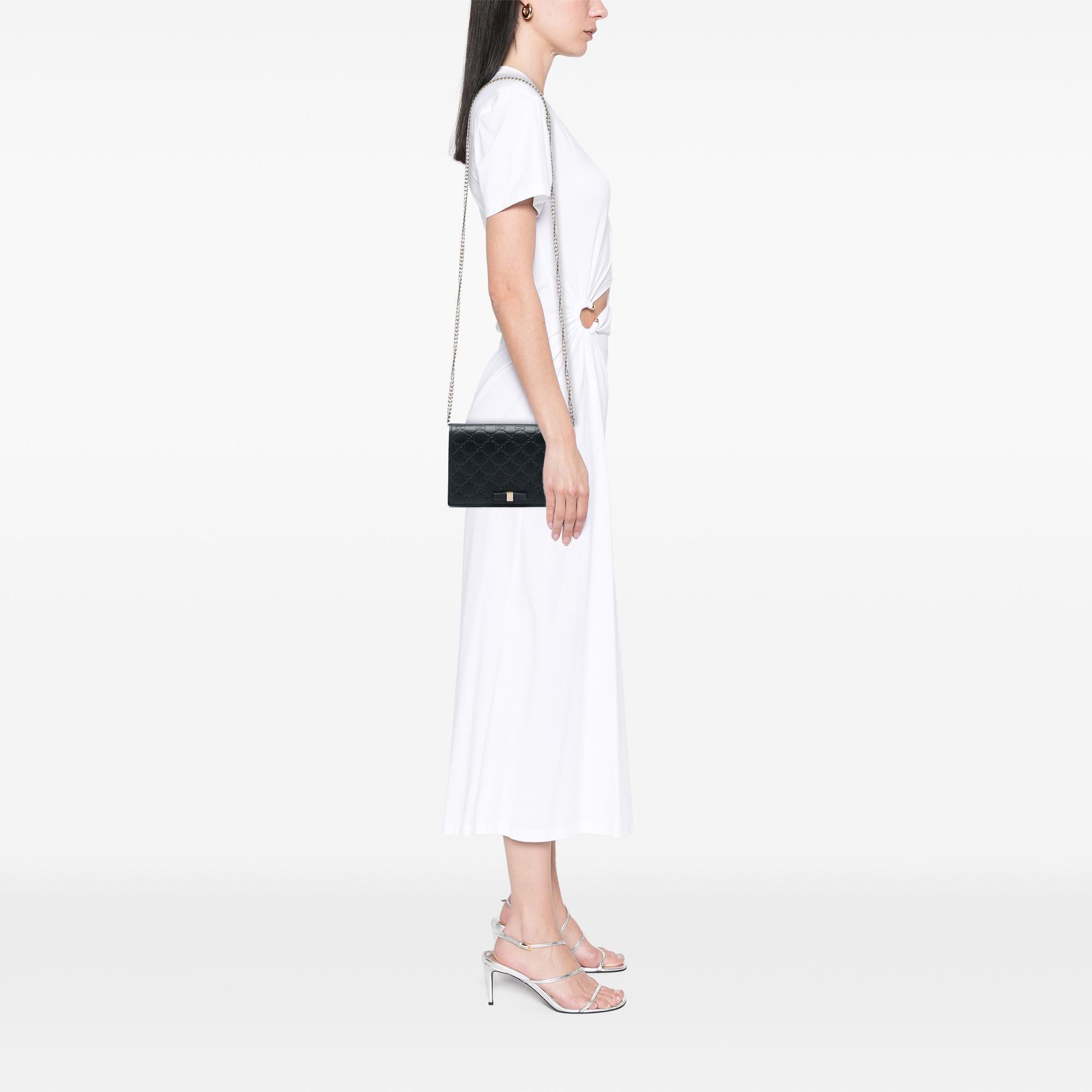 Gucci Mini Guccissima Bow Signature Wallet On Chain