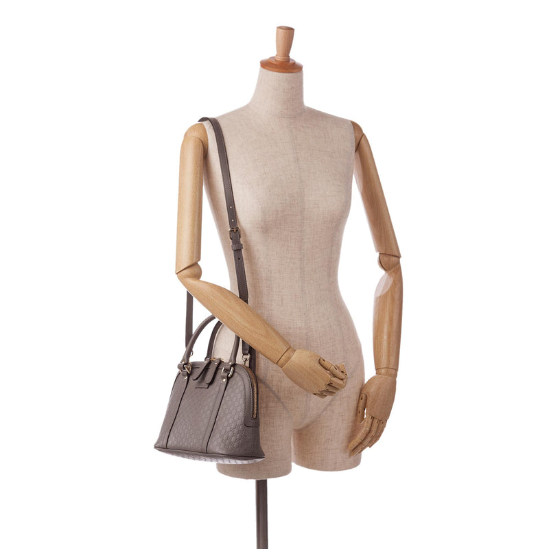 Gucci Mini Microguccissima Dome Handbag (SHG-YHaJus) – LuxeDH