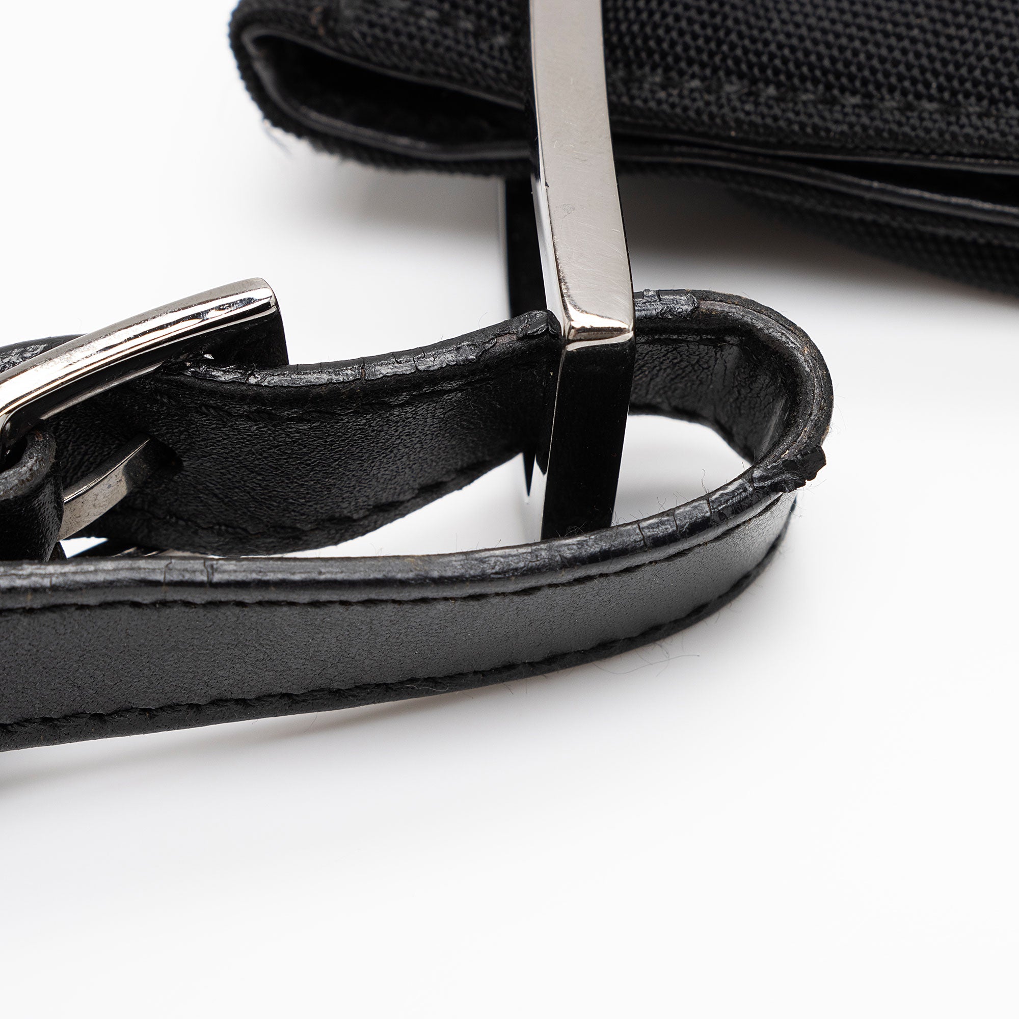 Gucci Nylon Shoulder Bag (SHF-e5Iktp)