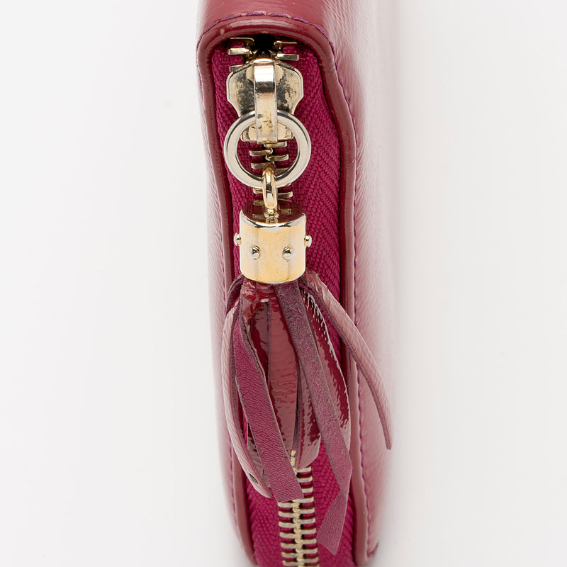 Gucci Patent Leather Soho Travel Zip Around Wallet (SHF-3tKxuo)