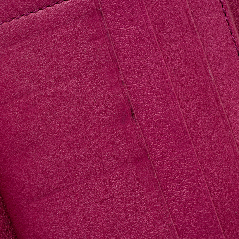 Gucci Patent Leather Soho Travel Zip Around Wallet (SHF-3tKxuo)