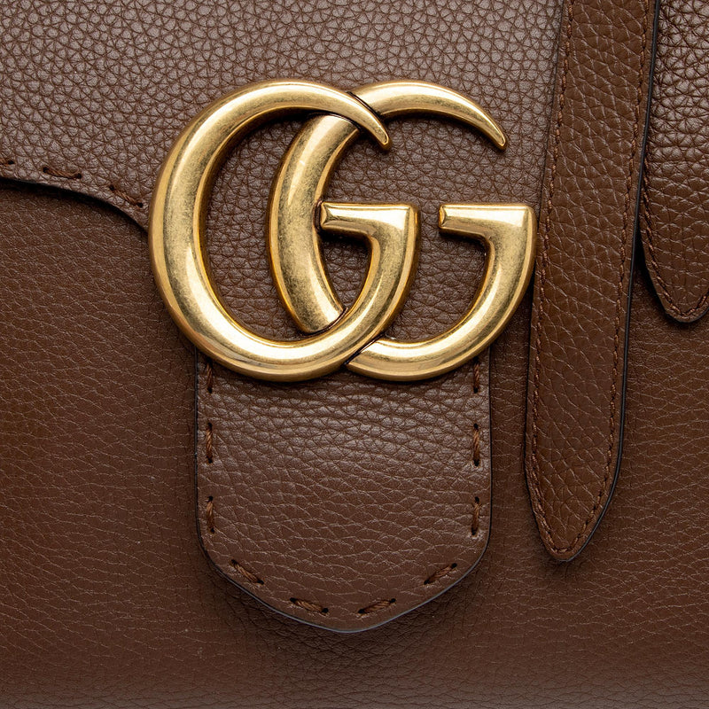 Gucci Pebbled Leather GG Marmont Top Handle Small Shoulder Bag (SHF-VGh3B4)