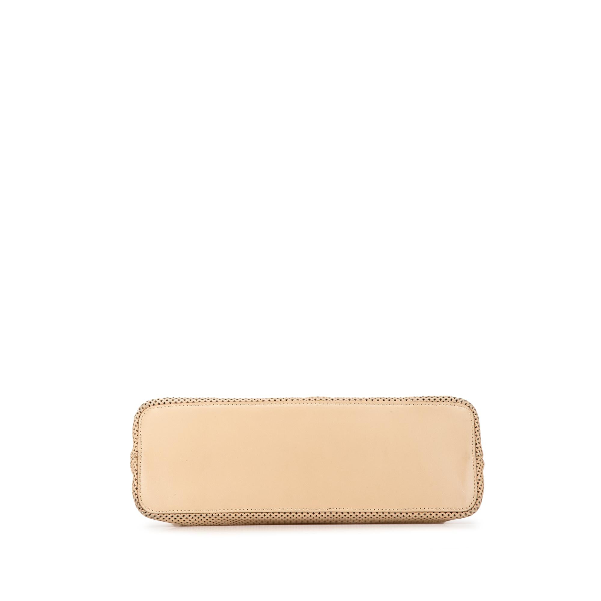 Gucci Perforated Leather Shoulder Bag (SHG-lPr0aq)