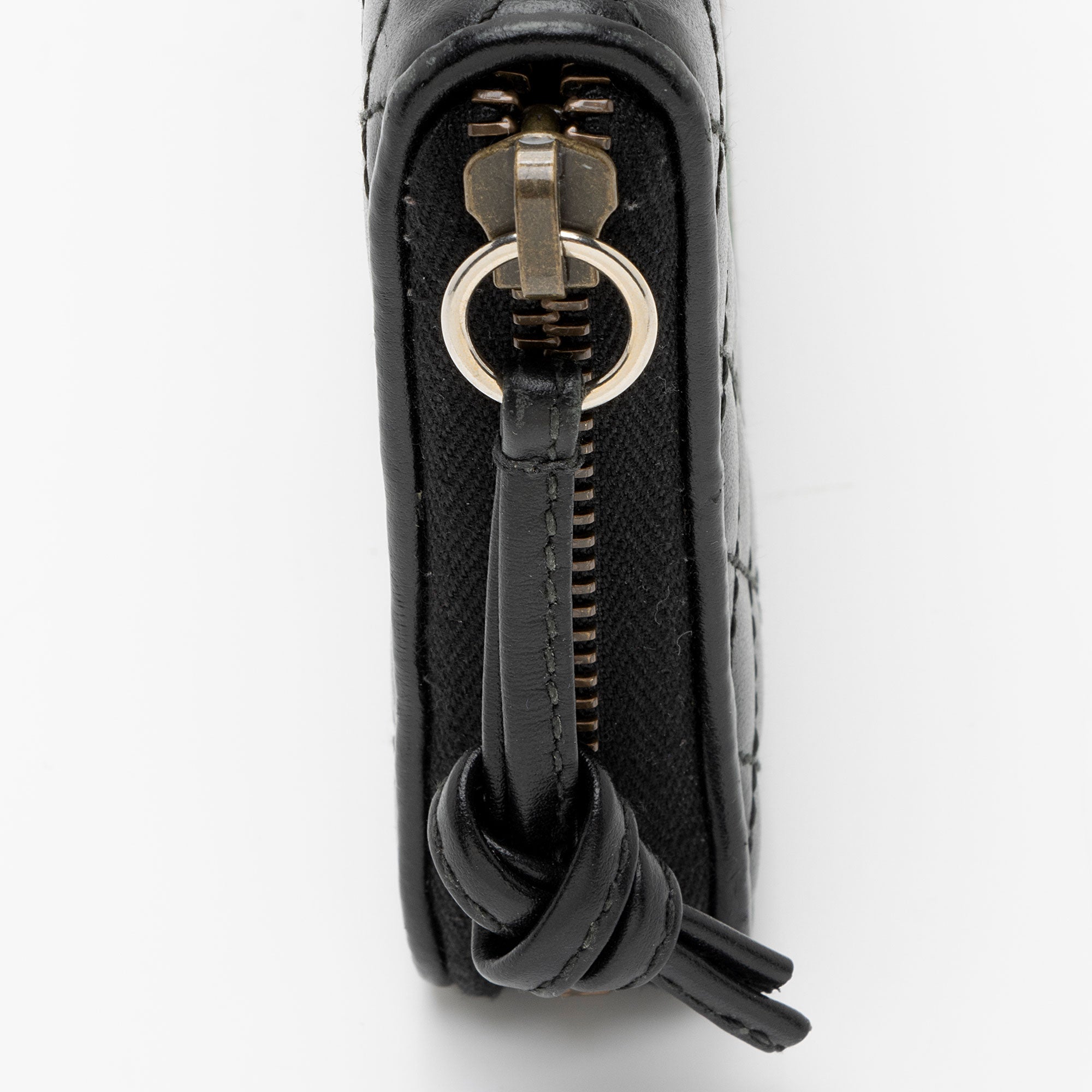 Gucci Quilted Leather Web GG Marmont Zip Around Wallet (SHF-WCiWuL)