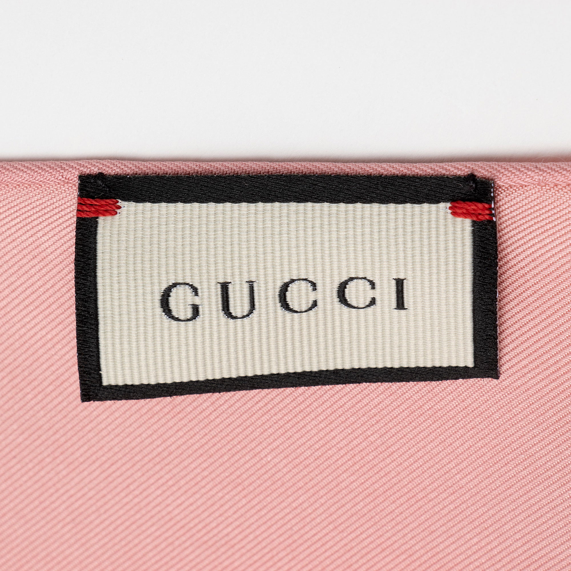 Gucci Silk Floral 90cm Scarf (SHF-P75IgE)