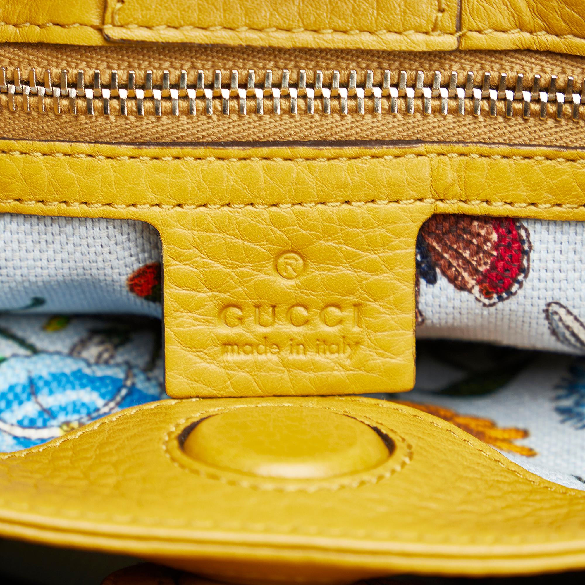 Gucci Small Bamboo Shopper (SHG-y9nZJ6)