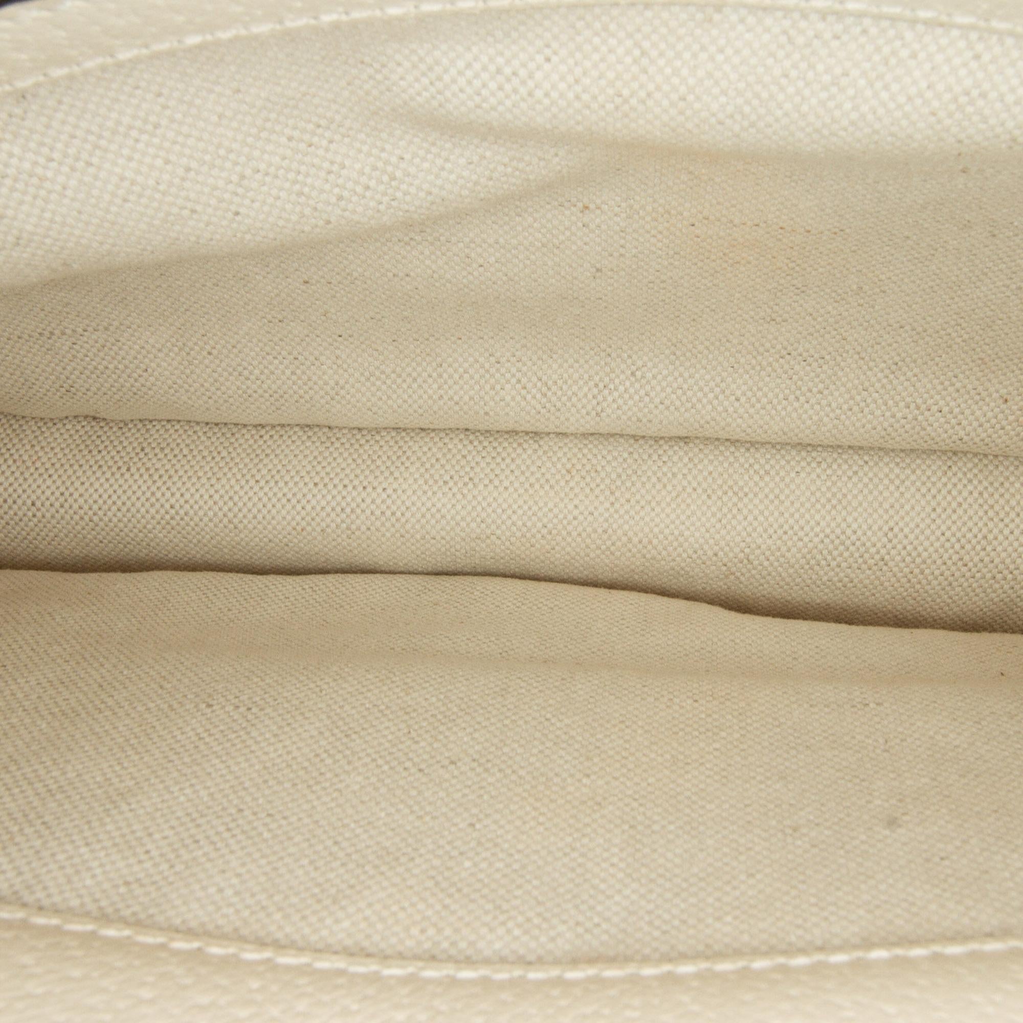 Gucci Small Dionysus Shoulder Bag (SHG-HheTdW)