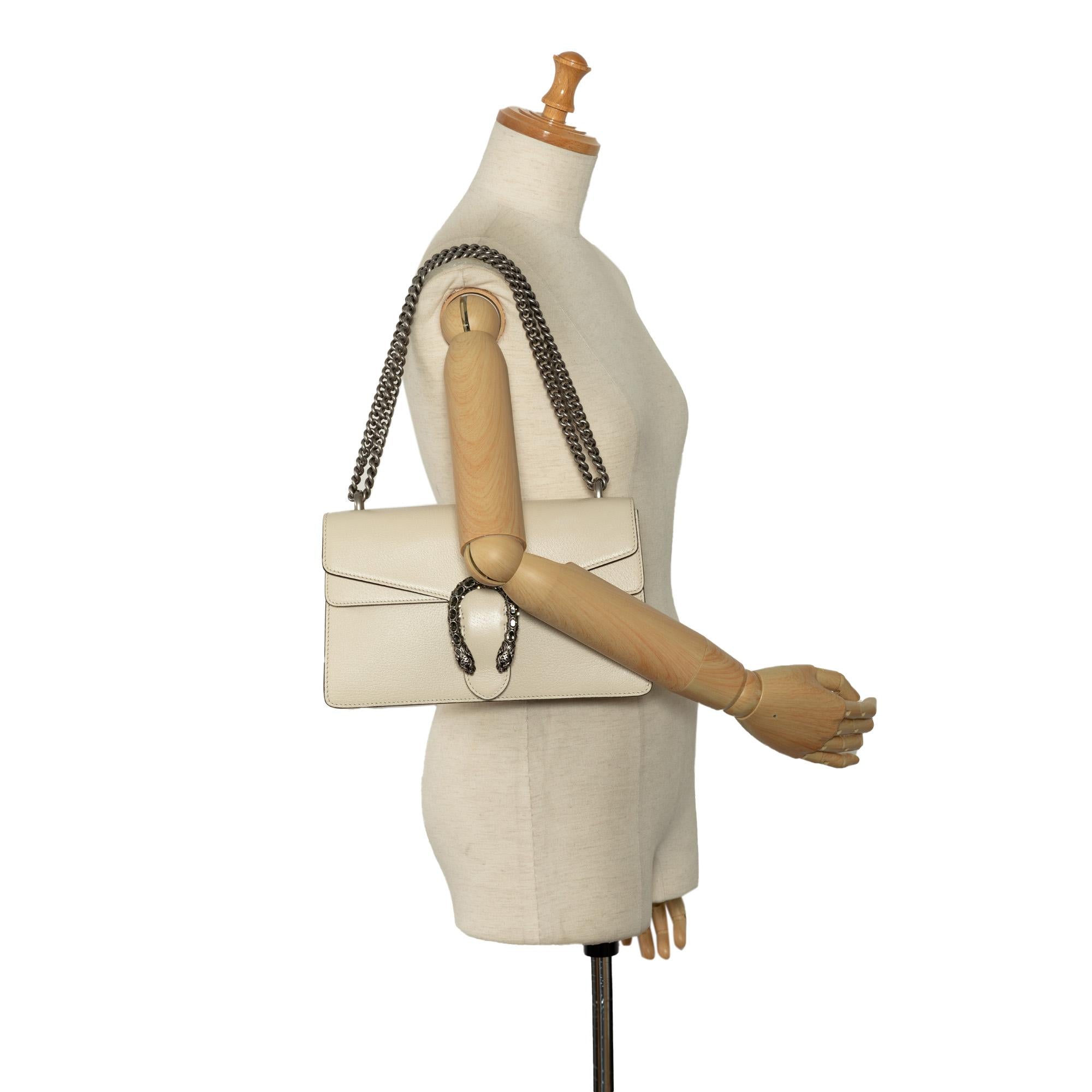 Gucci Small Dionysus Shoulder Bag (SHG-gluPx3)