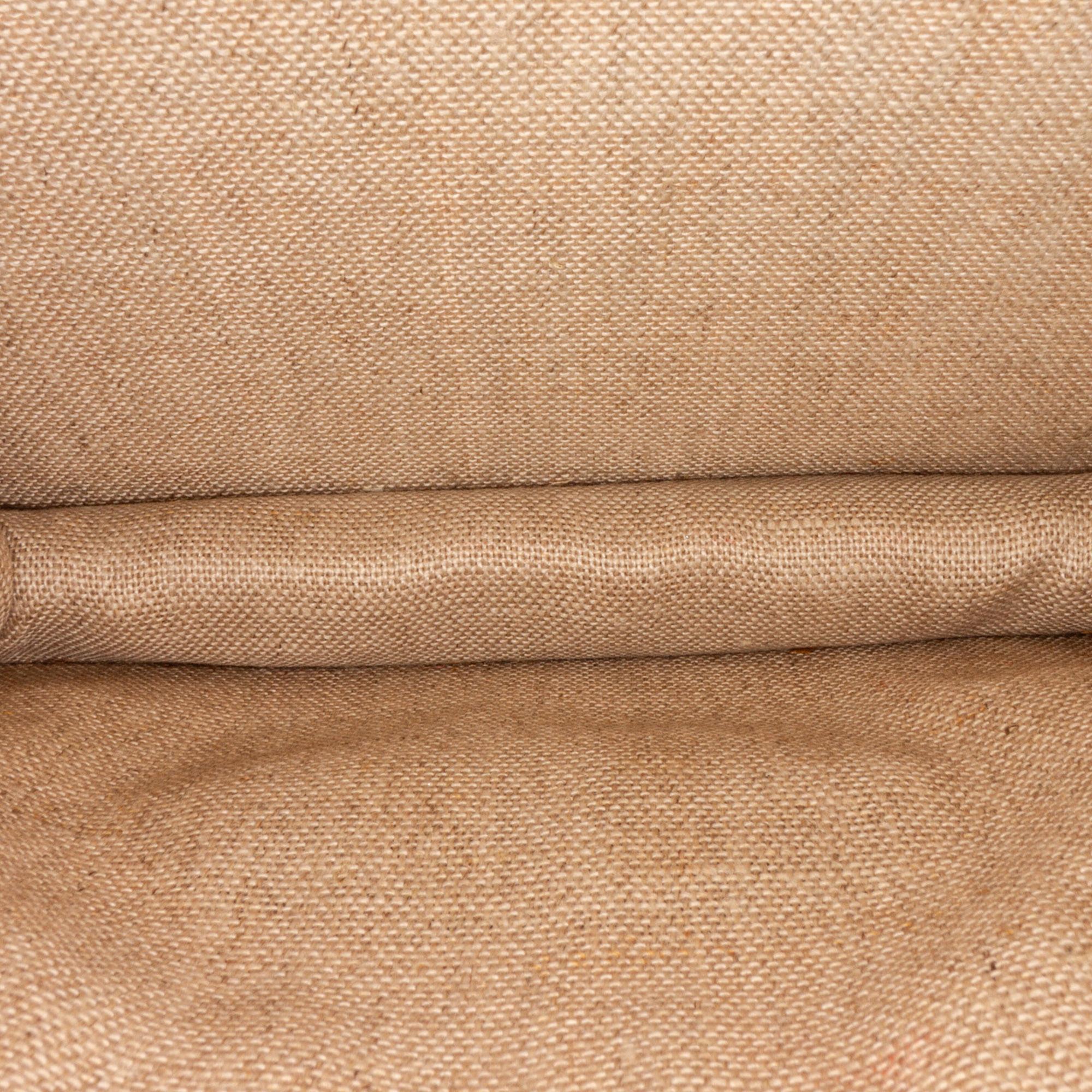 Gucci Small Dollar Calf Interlocking G Crossbody (SHG-wUdGdQ)