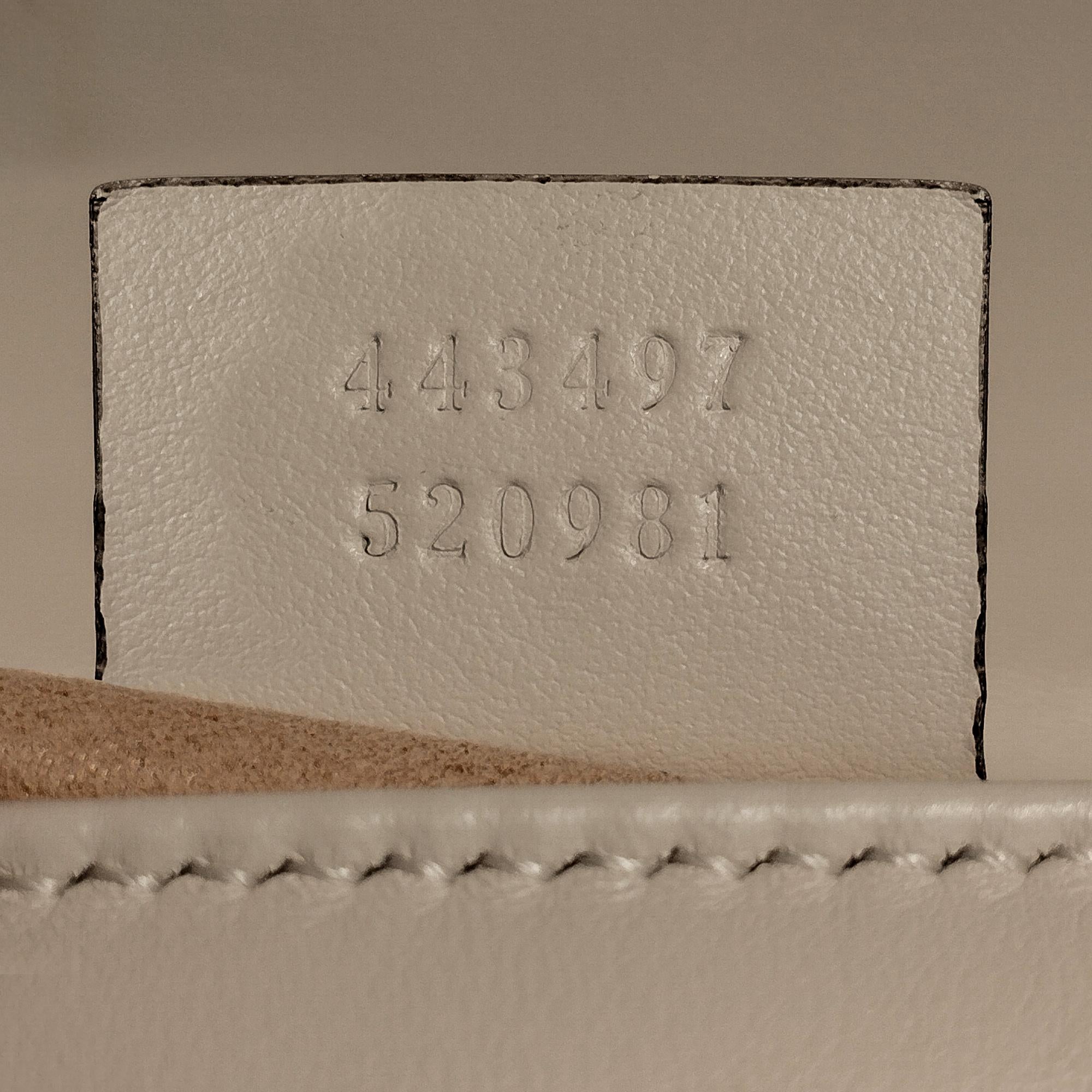 Gucci Small GG Marmont Crossbody (SHG-QJpiIn)