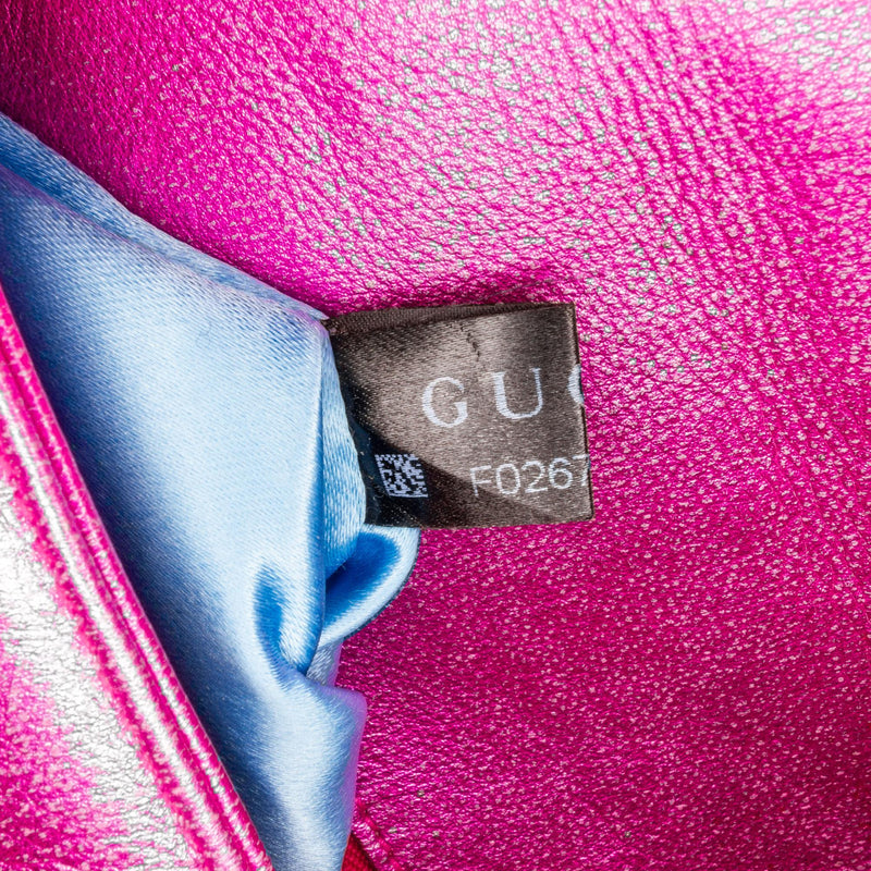 Gucci Small GG Marmont Matelasse Crossbody Bag (SHG-W03o10)