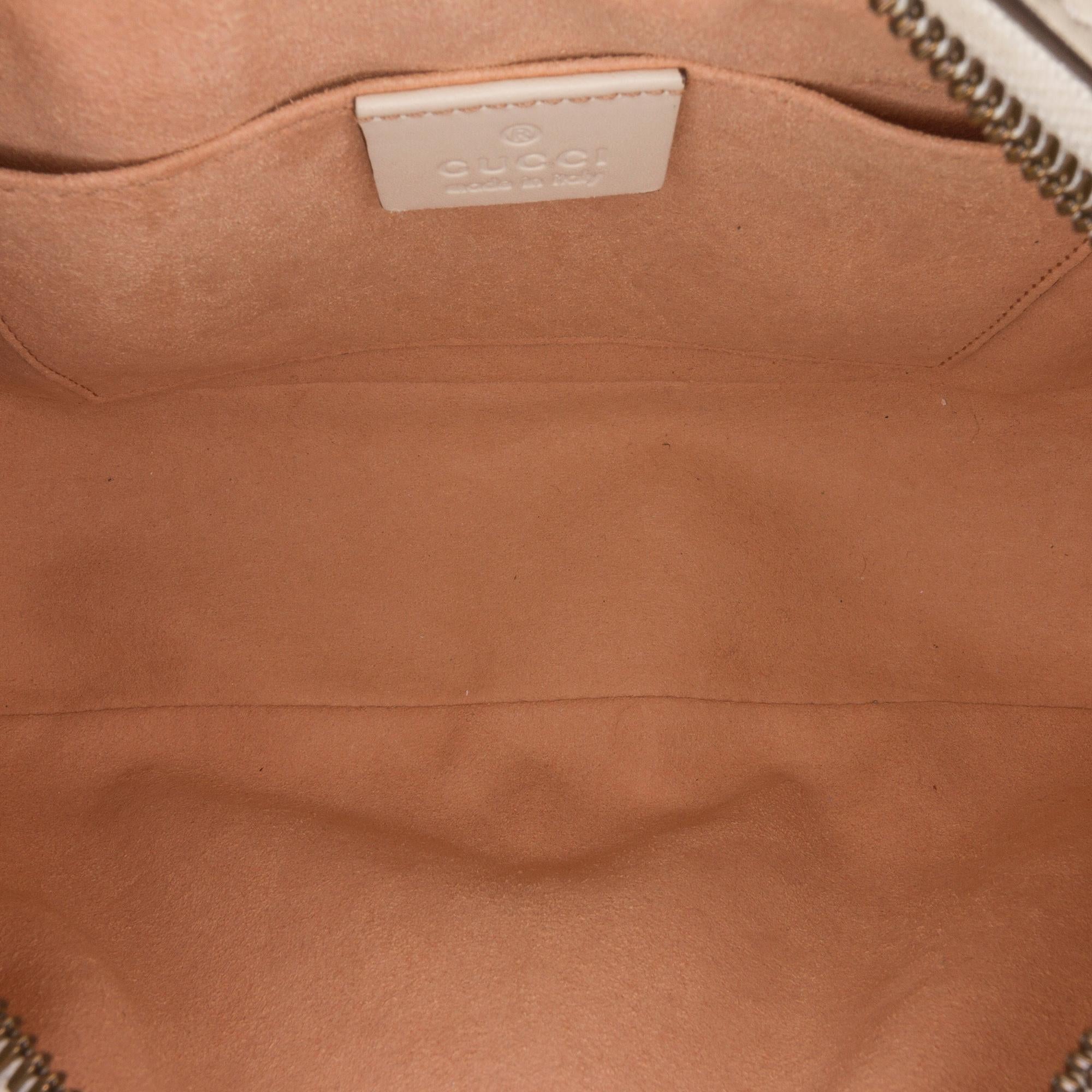 Gucci Small GG Marmont Matelasse Trompe L'Oeil Crossbody (SHG-5QnTSu)