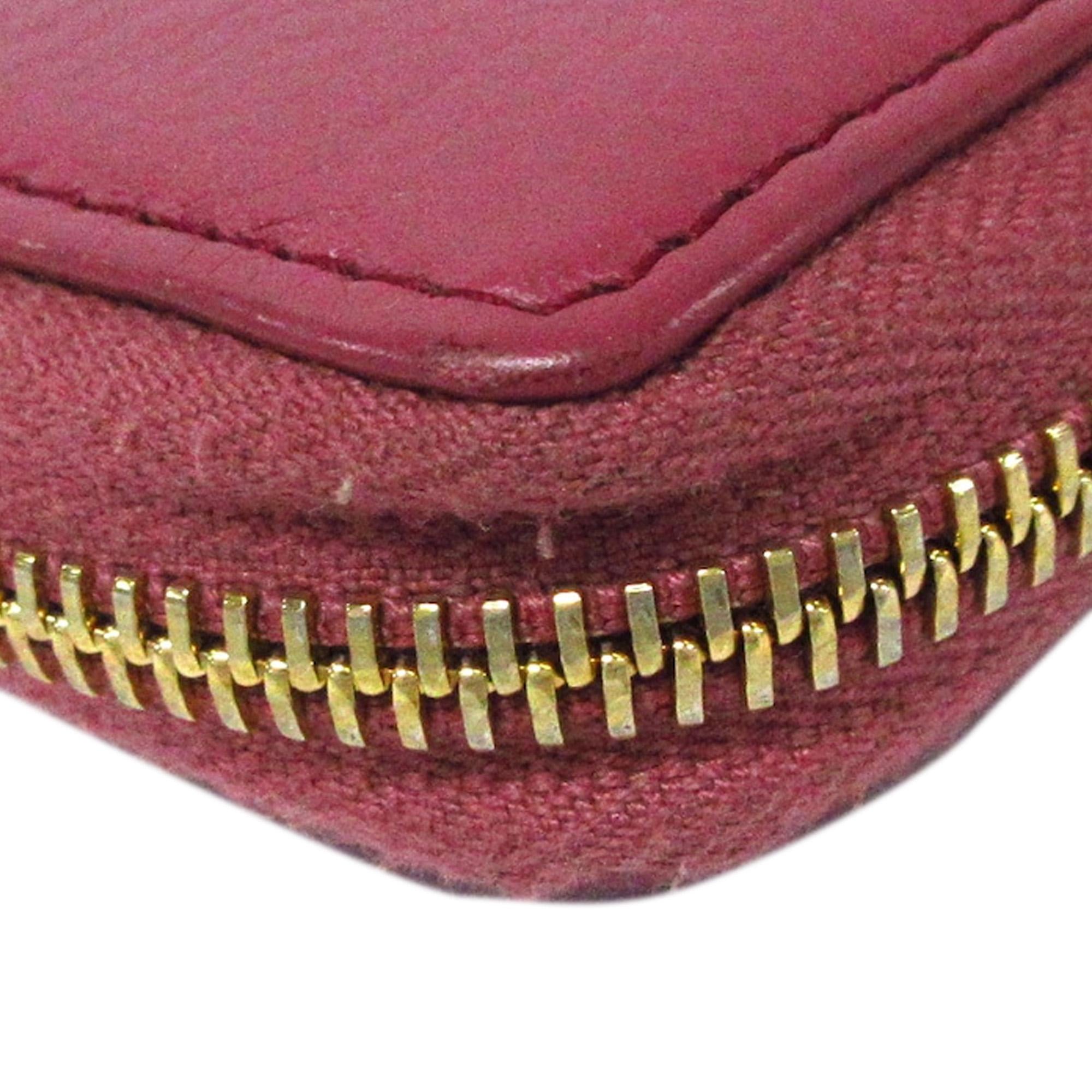 Gucci Soho Leather Long Wallet (SHG-tWg4Gd)