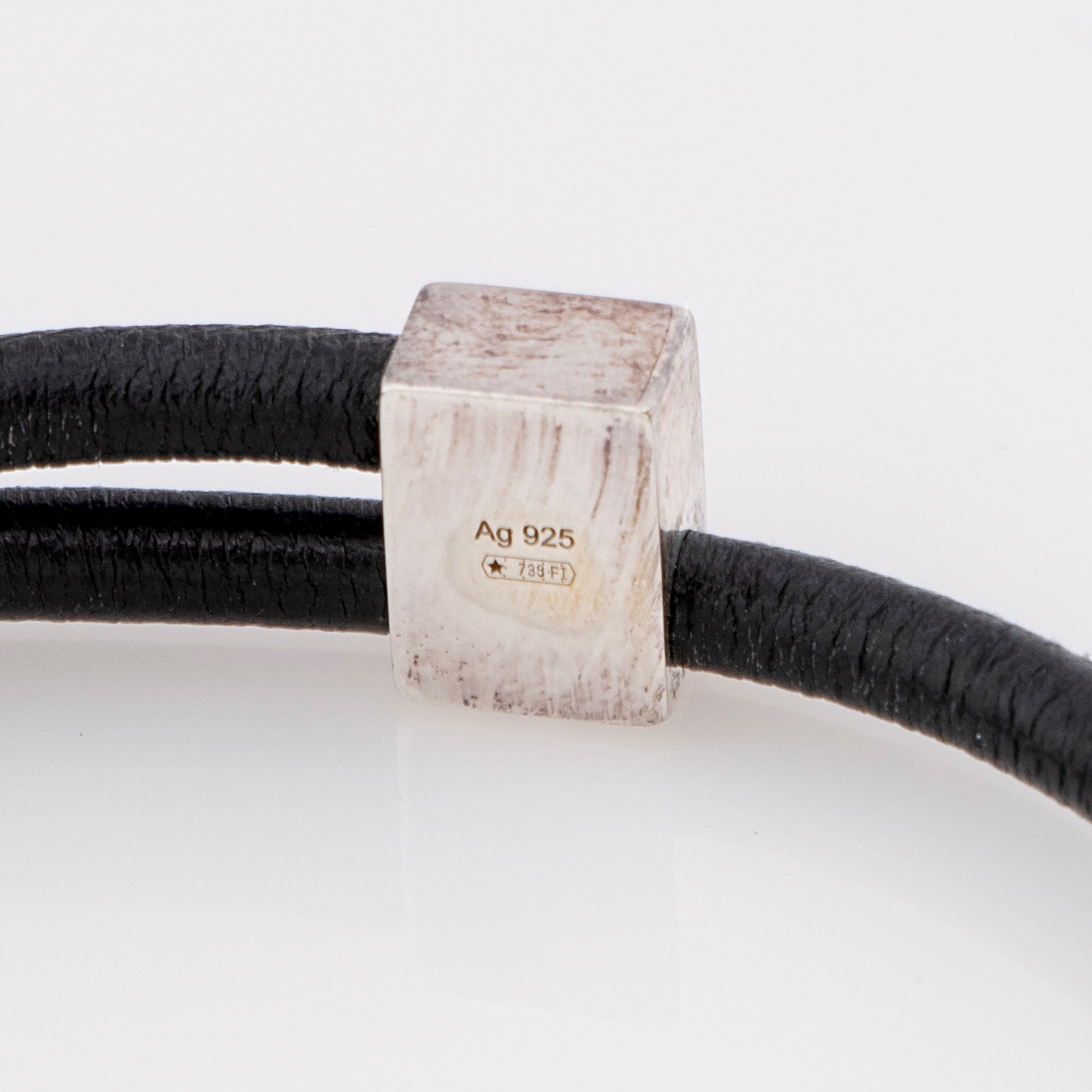 Gucci Sterling Silver Leather Interlocking G Tag Bracelet