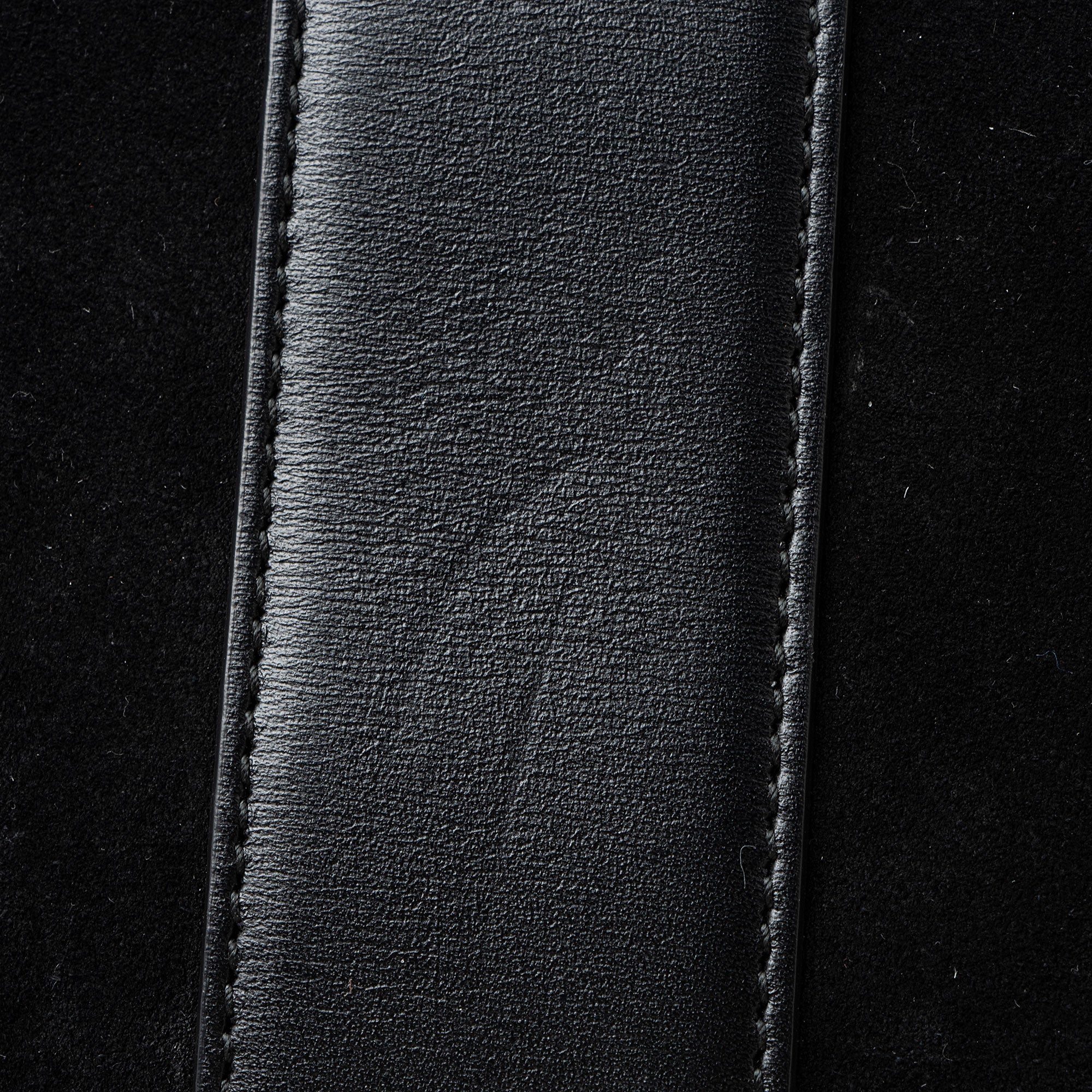 Gucci Suede Arli Medium Shoulder Bag