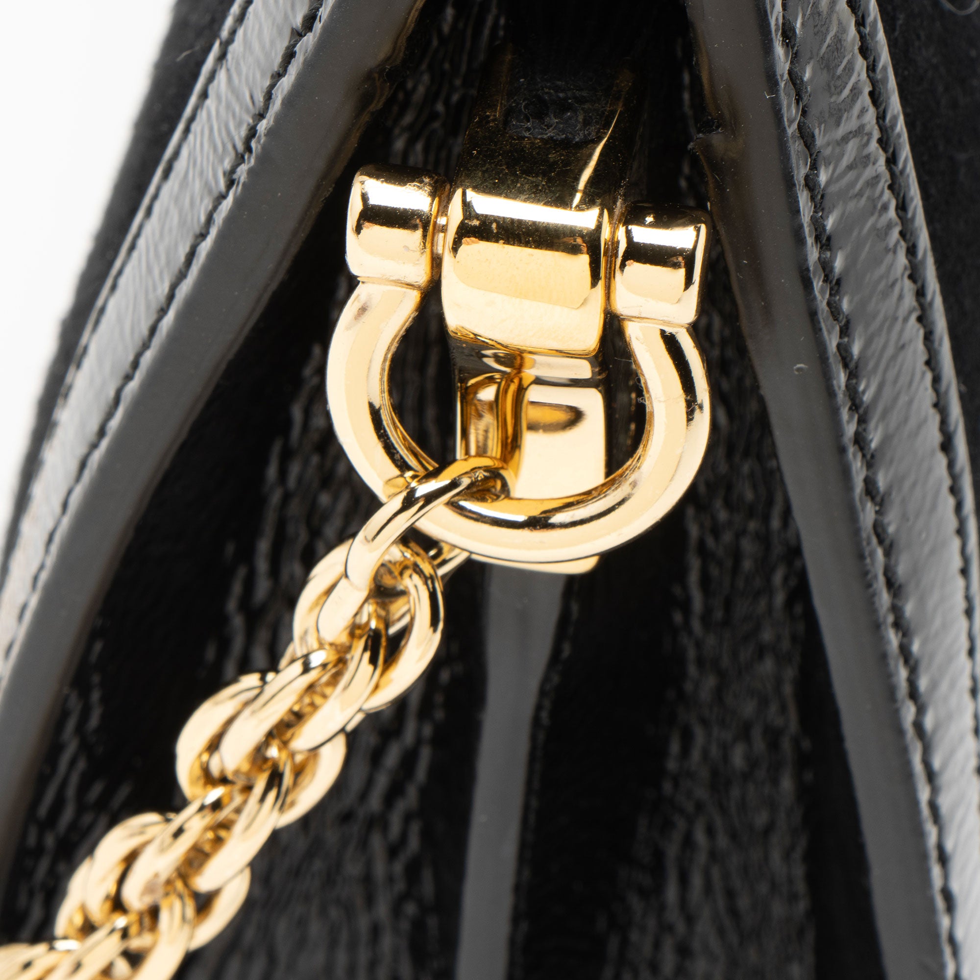 Gucci Suede Ophidia Medium Chain Shoulder Bag