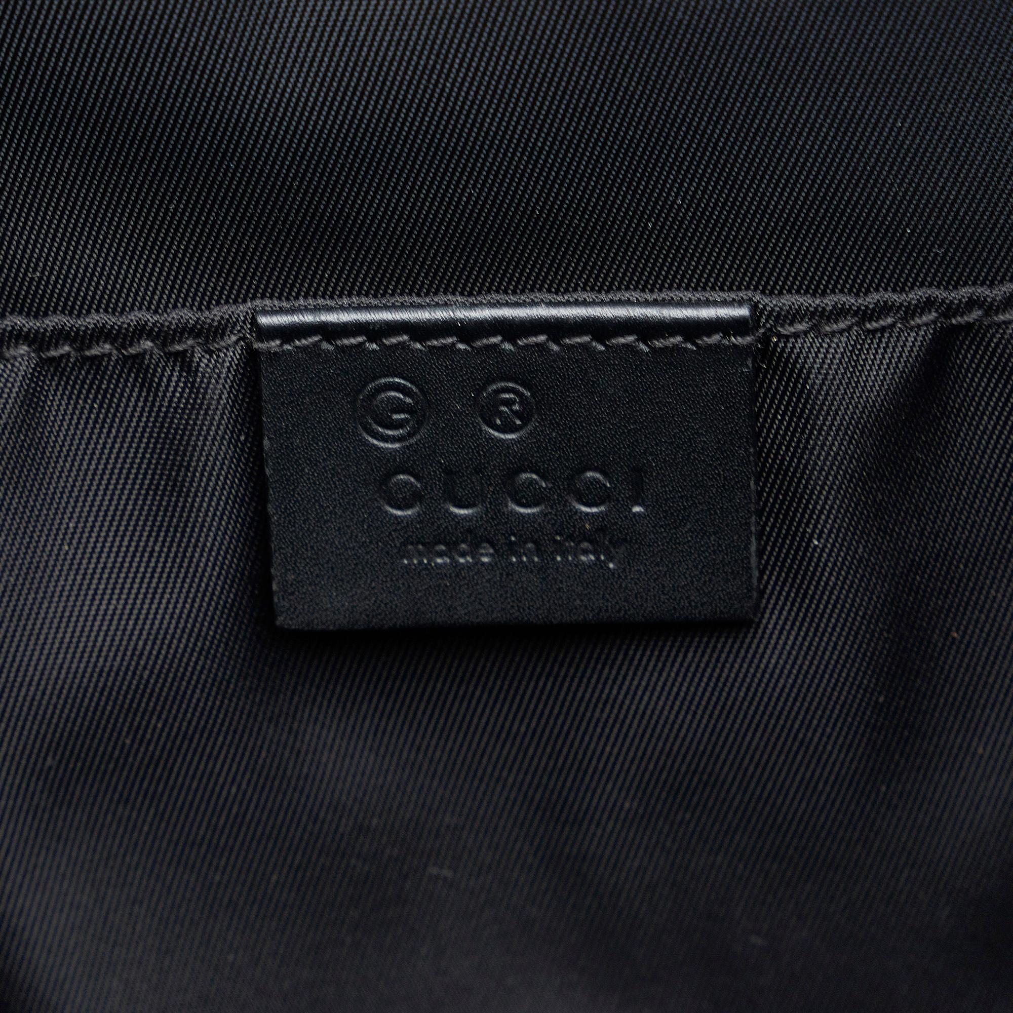 Gucci Techno Web Canvas Clutch (SHG-ZIsgog)