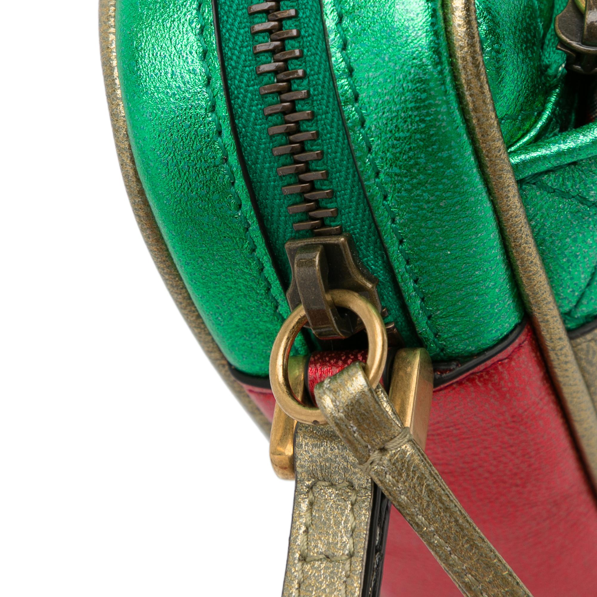 Gucci Trapuntata Wristlet Clutch Bag (SHG-g19eZv)