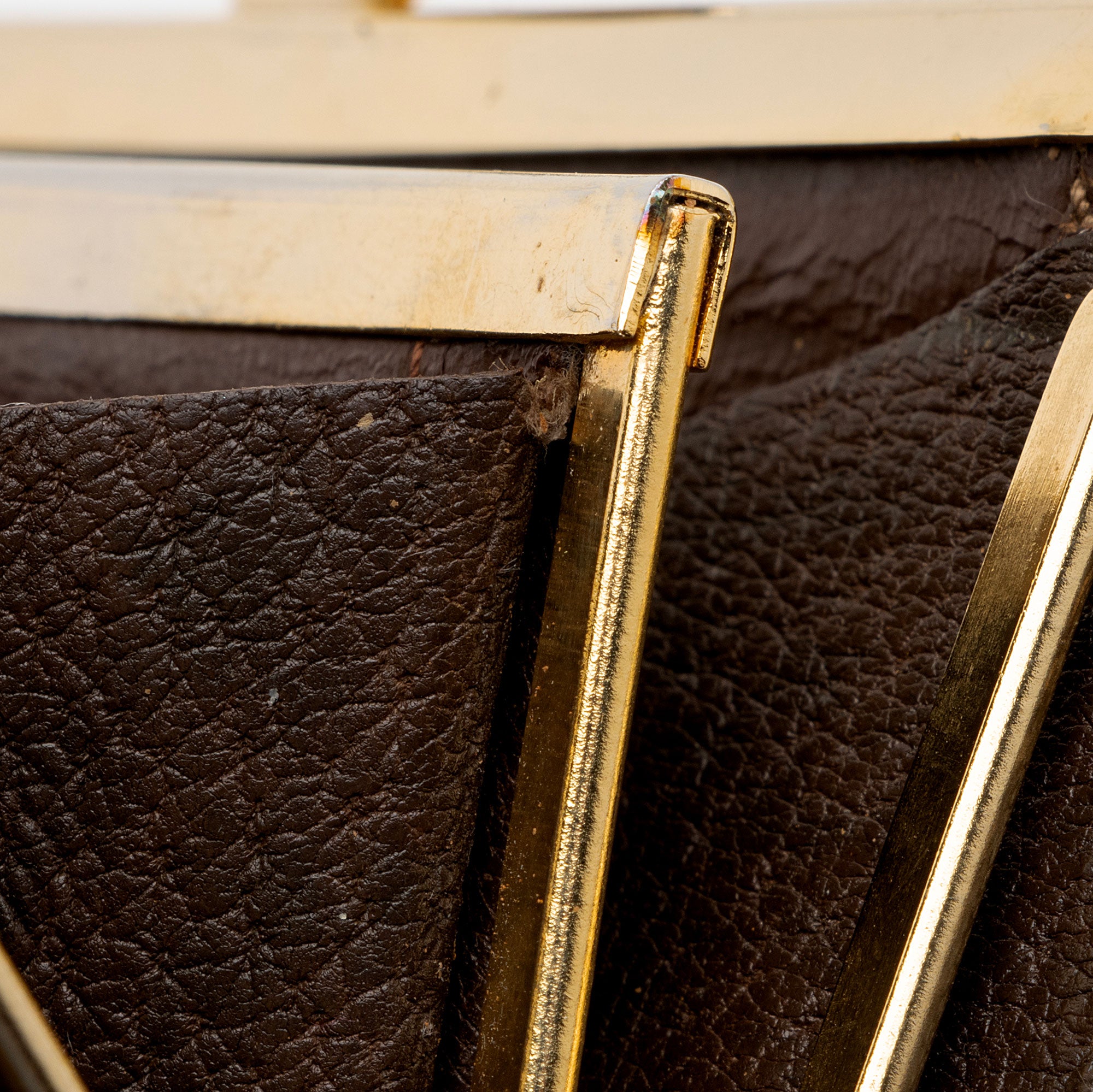 Gucci Vintage GG Supreme Kiss Lock Coin Pouch (SHF-xxZ0al)