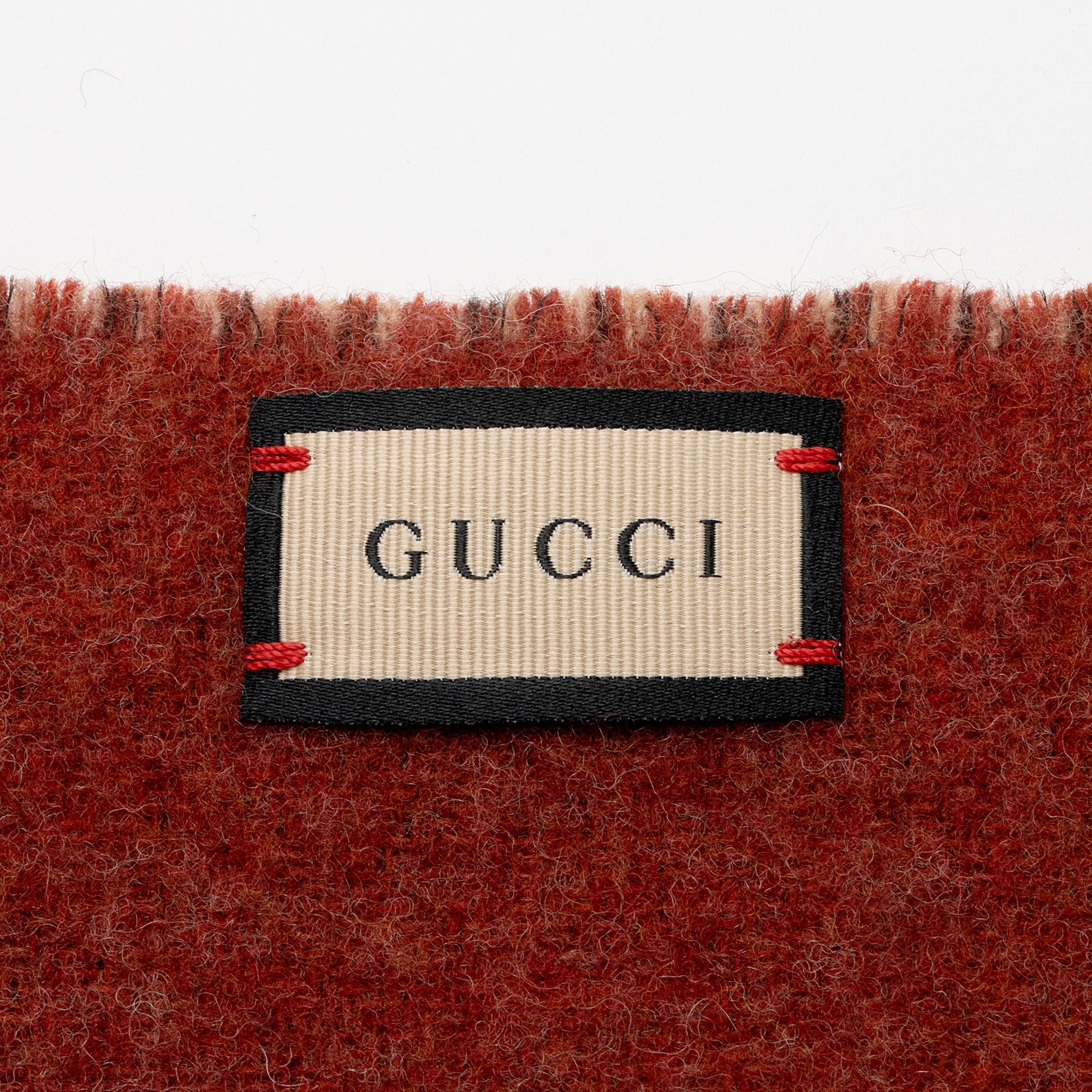 Gucci Wool Reversible Logo Scarf (SHF-GPF42i)
