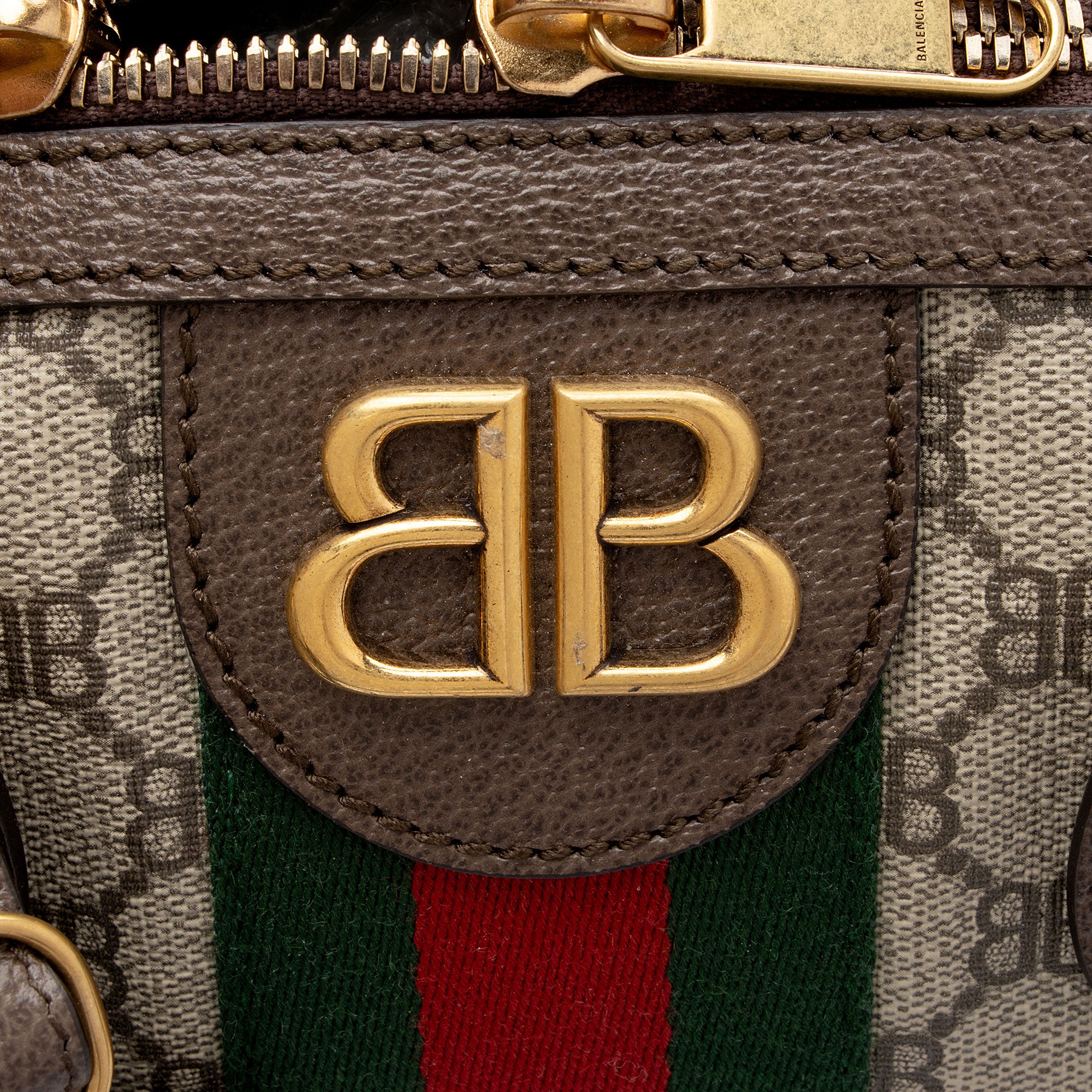 Gucci x Balenciaga GG Supreme The Hacker Project Graffiti Duffle Bag (SHF-qGpKTv)
